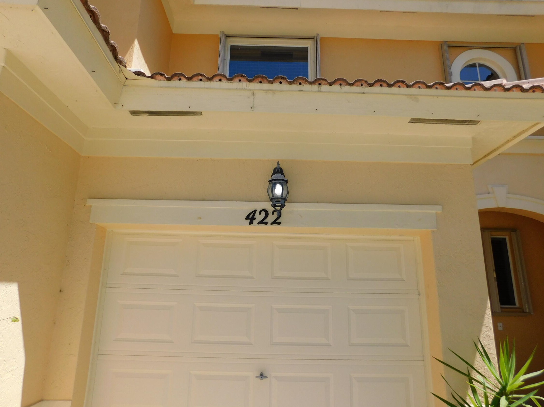 422 Rainbow Springs Ter, West Palm Beach, FL 33411-4222