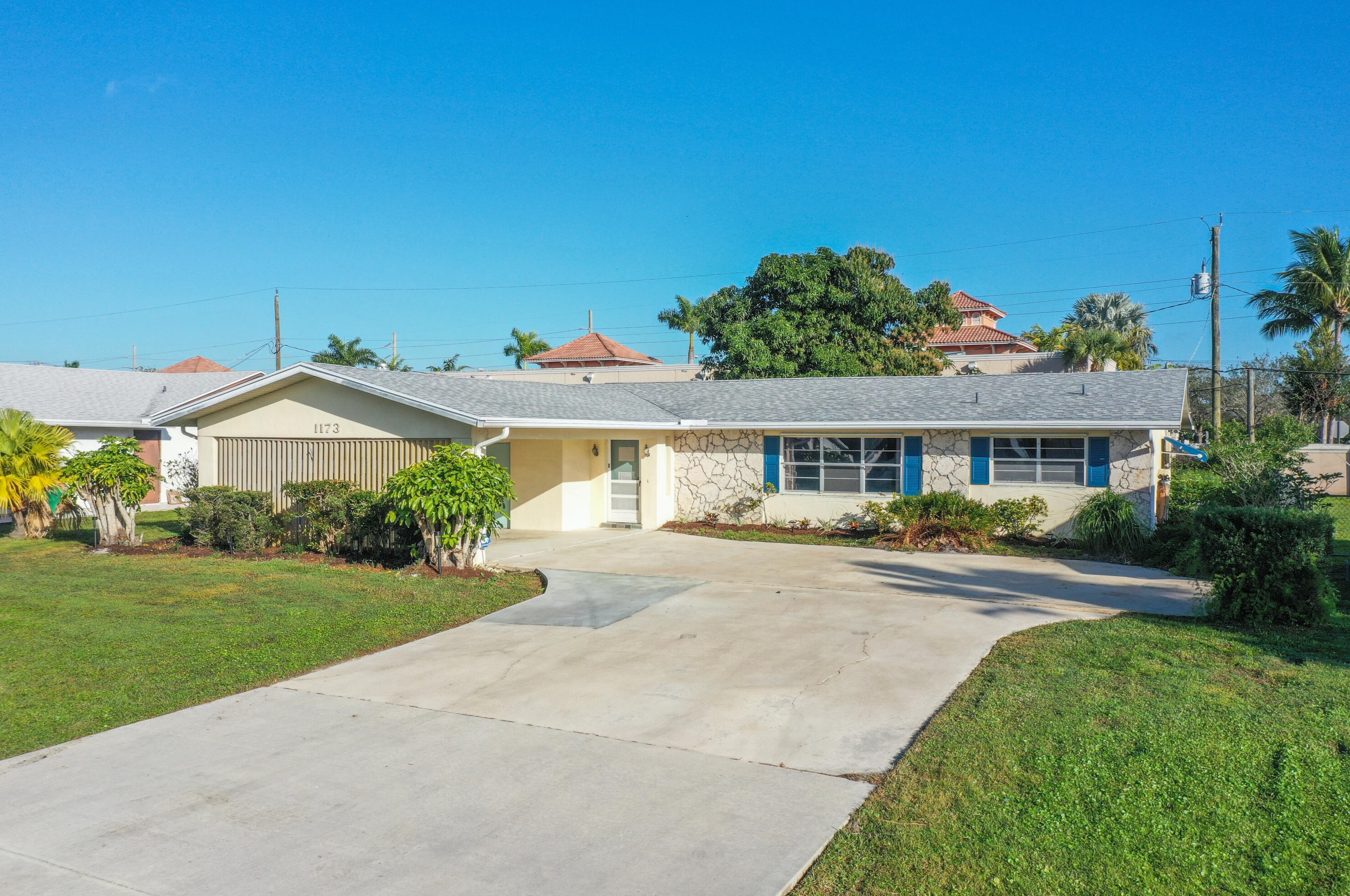 1173 Petunia Ave, Fort Pierce, FL 34952-5322