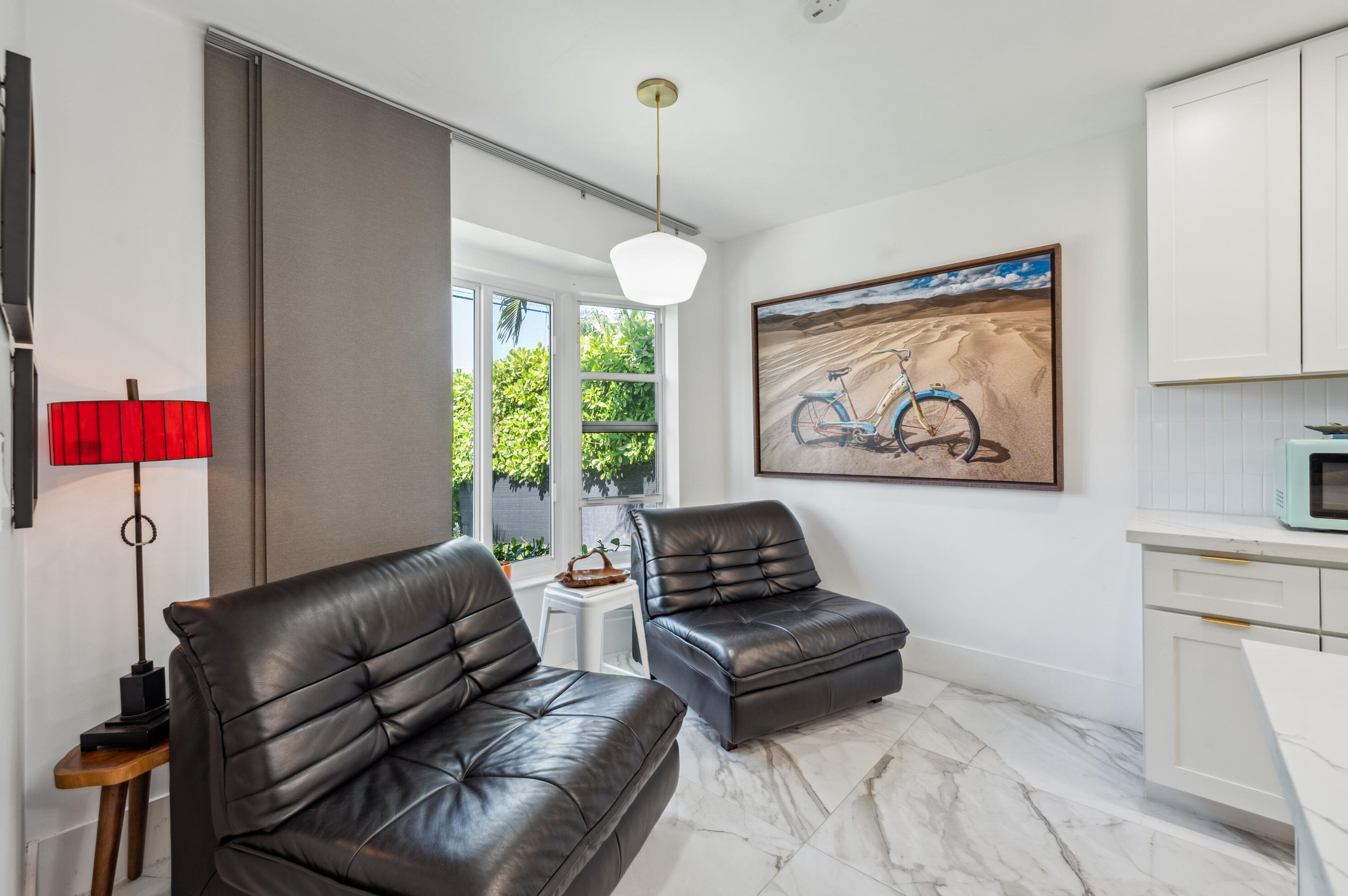 1154 Grant St, Hollywood FL  33019-3126 exterior