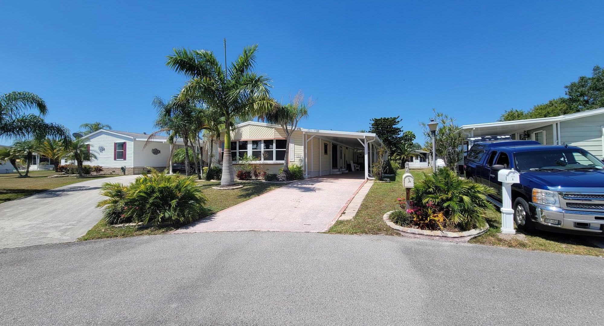 7 Grande Camino Ct, Fort Pierce, FL 34951