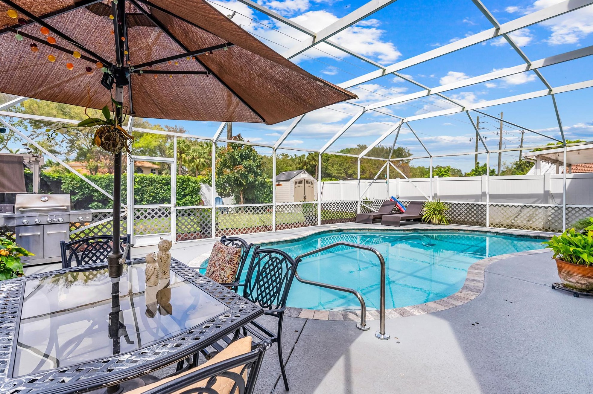 7178 Lake Island Dr, Lake Worth, FL 33467