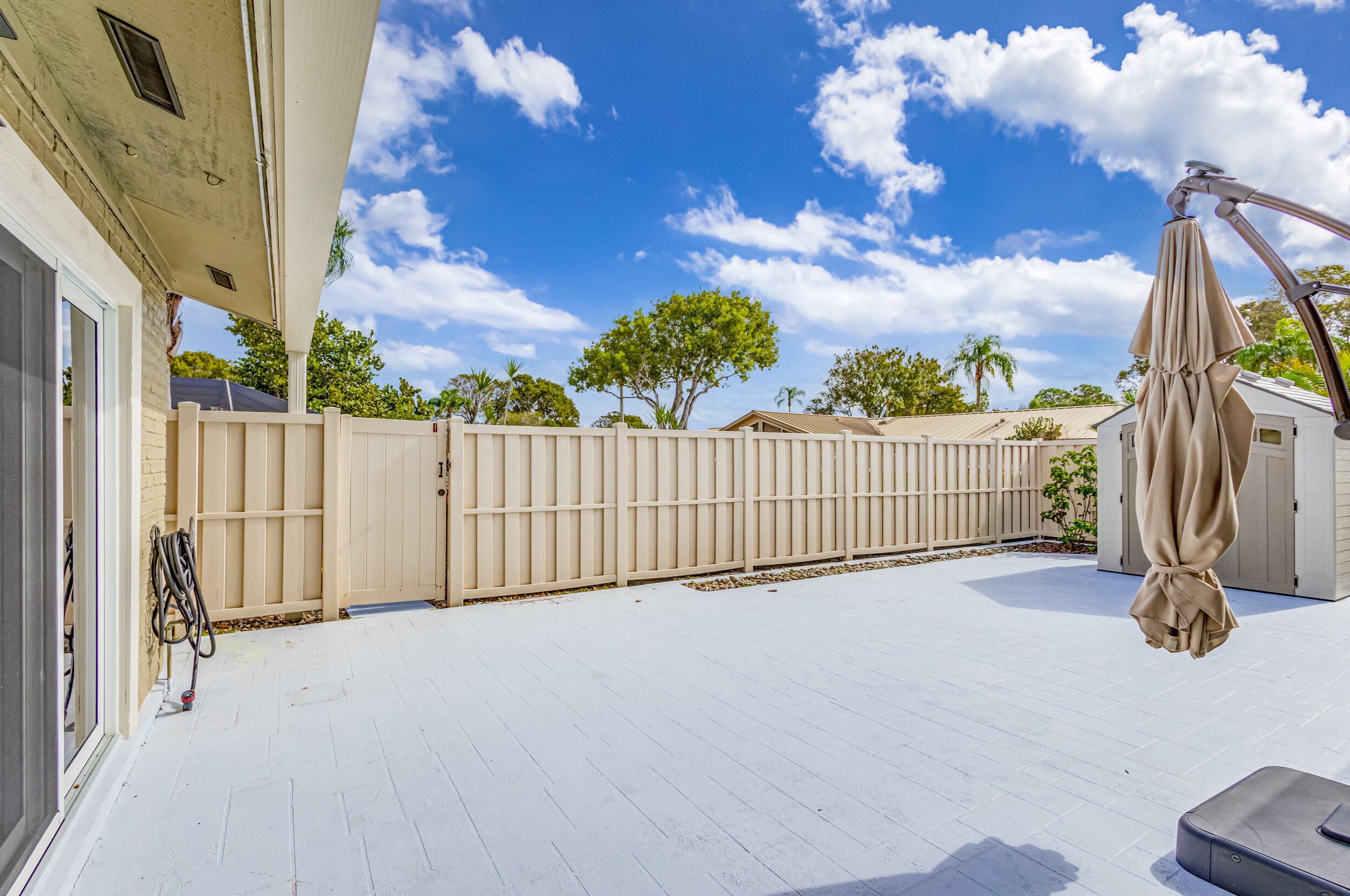 5906 Golden Eagle Cir, West Palm Beach, FL 33418-1528