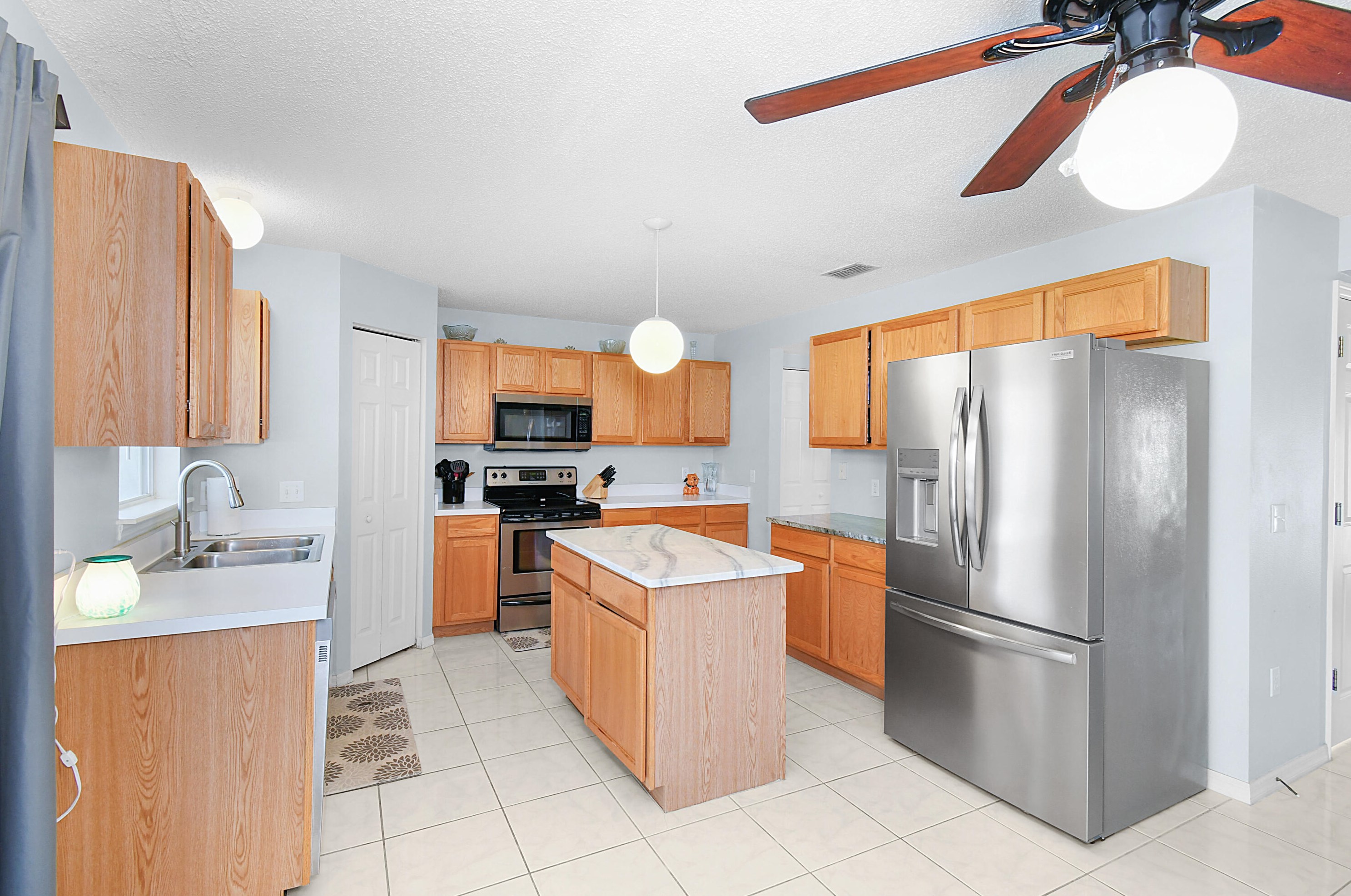 3981 Alice St, Fort Pierce FL 34953-7020 exterior