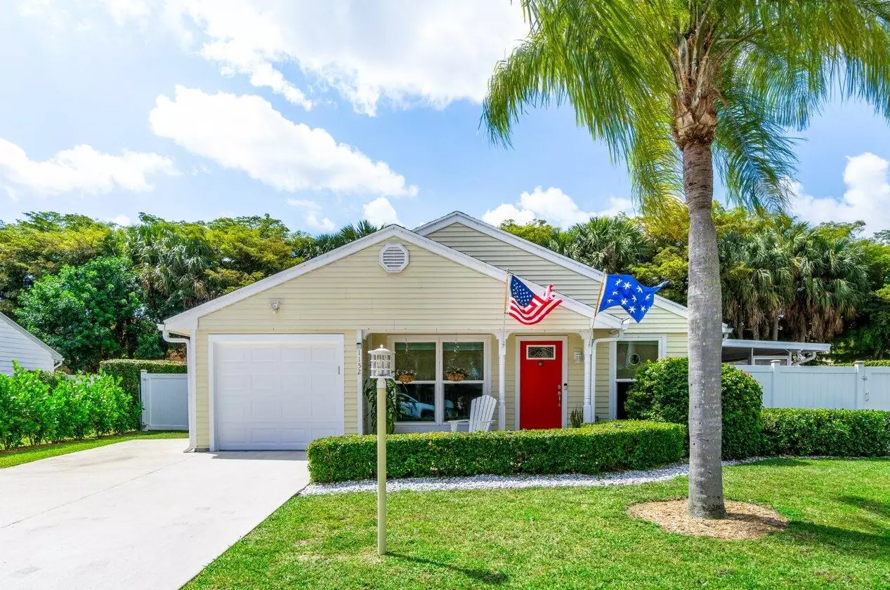1152 Grandview Cir, West Palm Beach, FL 33411-4005
