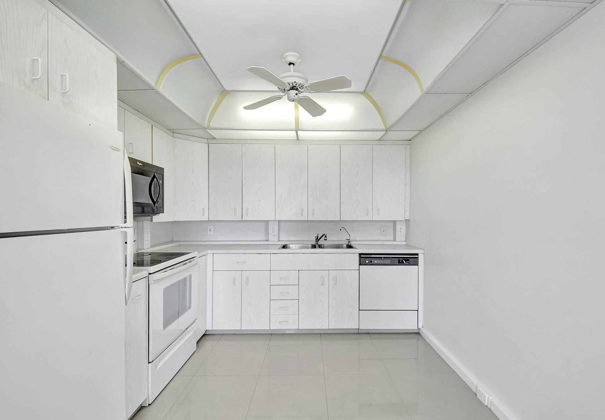 4024 Newcastle B #4024, Boca Raton, FL 33434