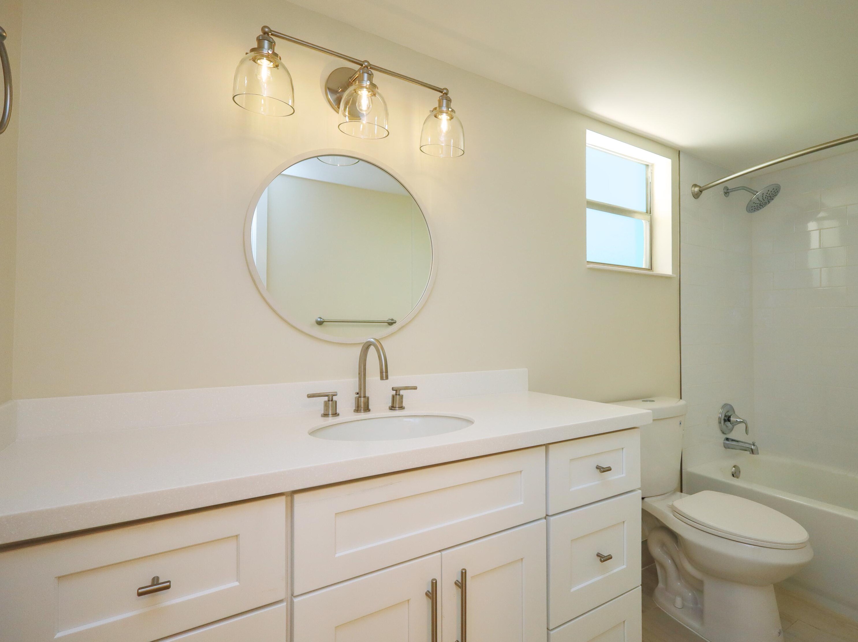 646 Snug Harbor Dr #h106, Boynton Beach, FL 33435