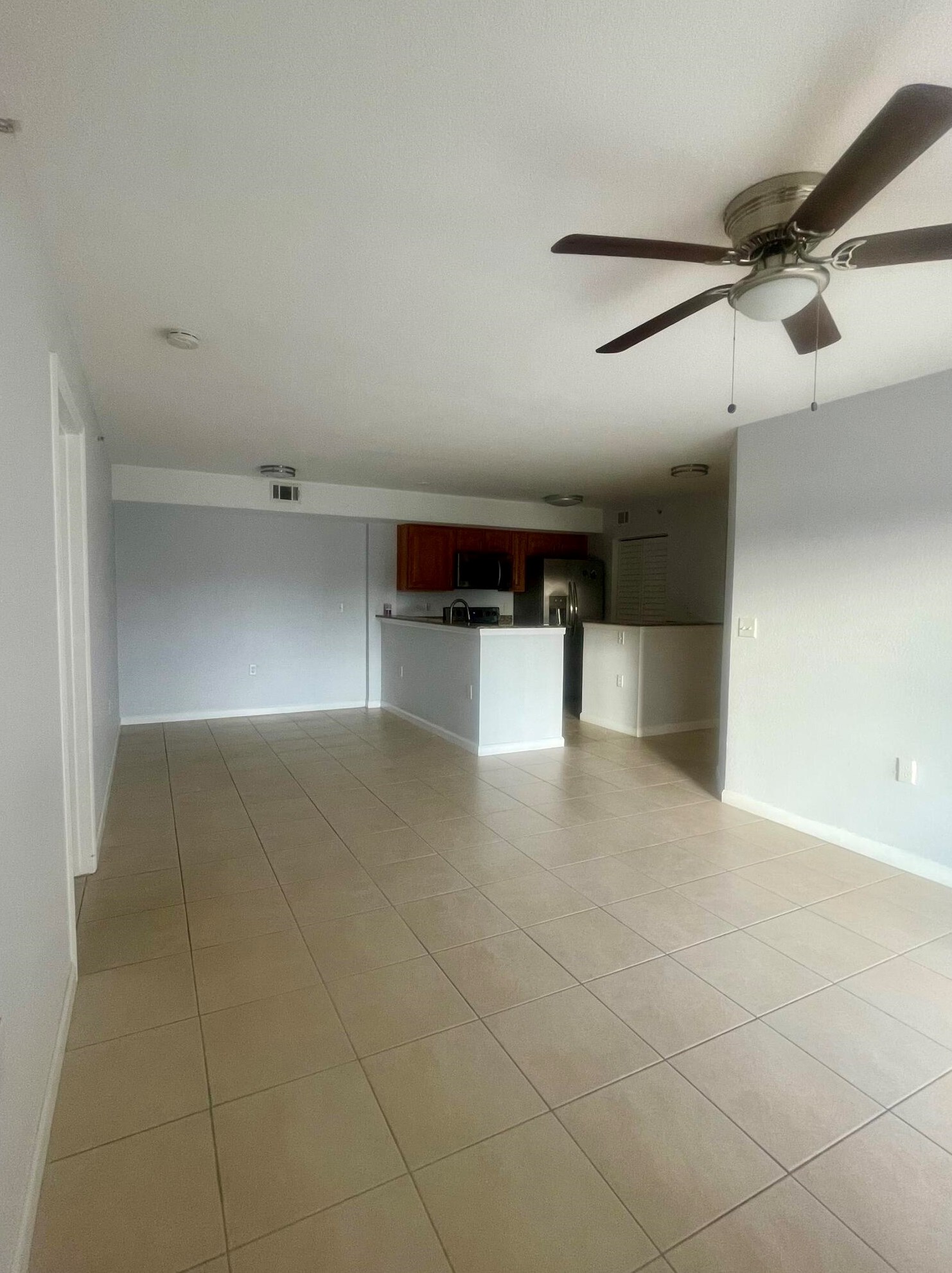 281 Sw Palm Dr Apt 106, Fort Pierce, FL 34986