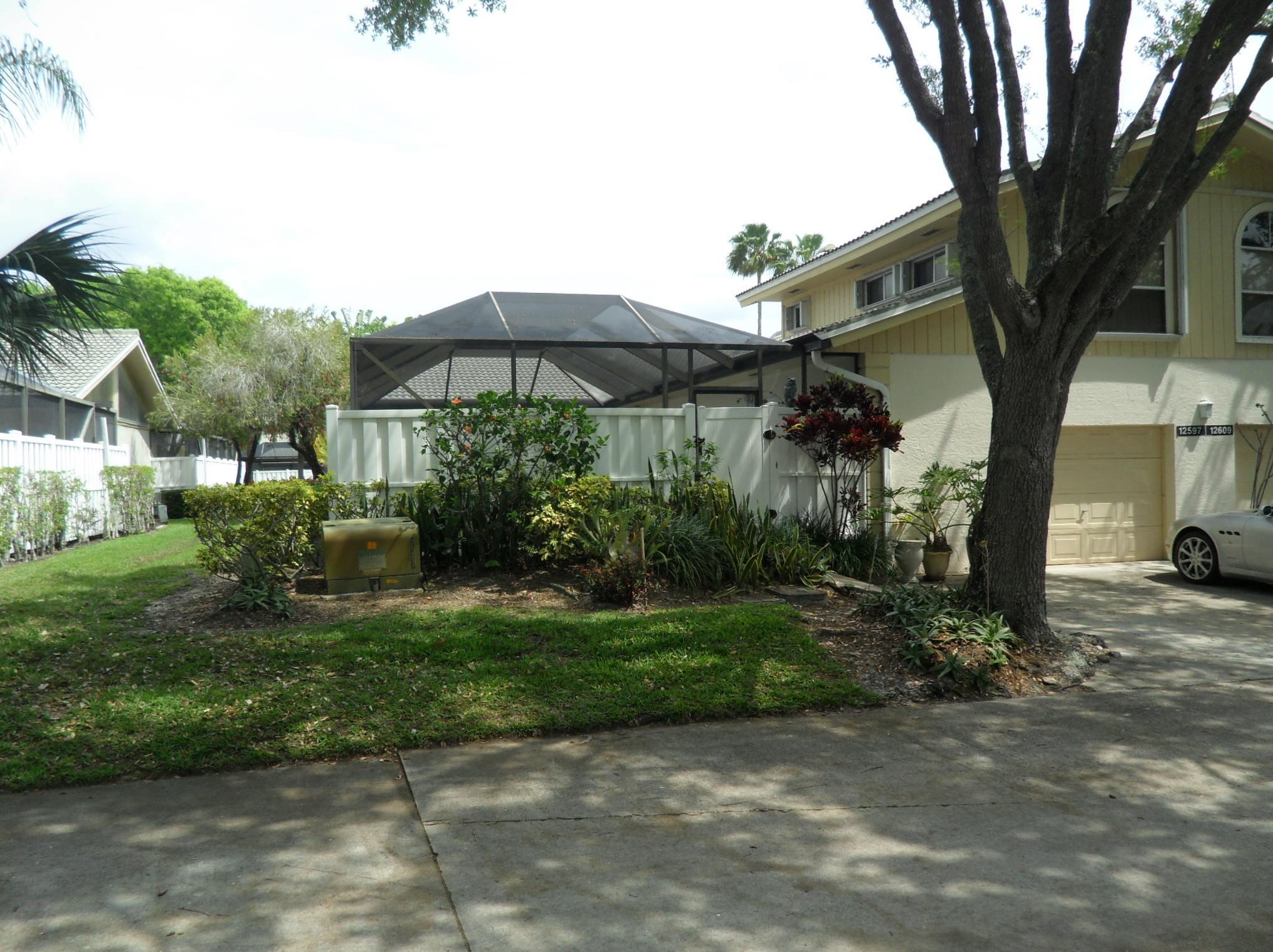 12597 Woodmill Dr, West Palm Beach, FL 33418-8946