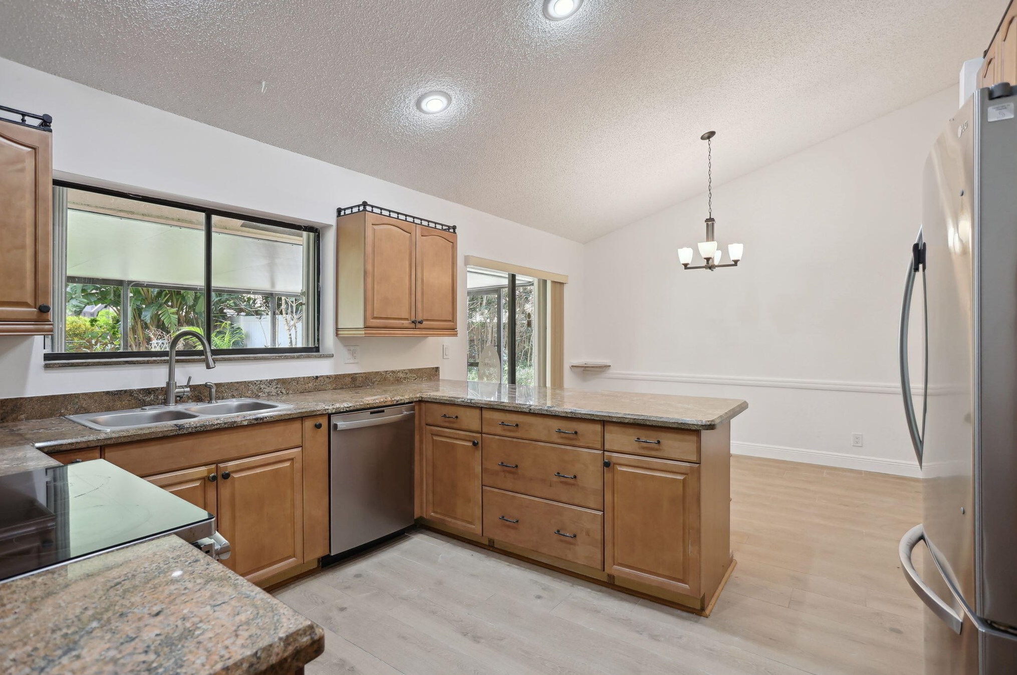 9804 El Clair Rnch Rd, Boynton Beach FL 33437-3339 exterior