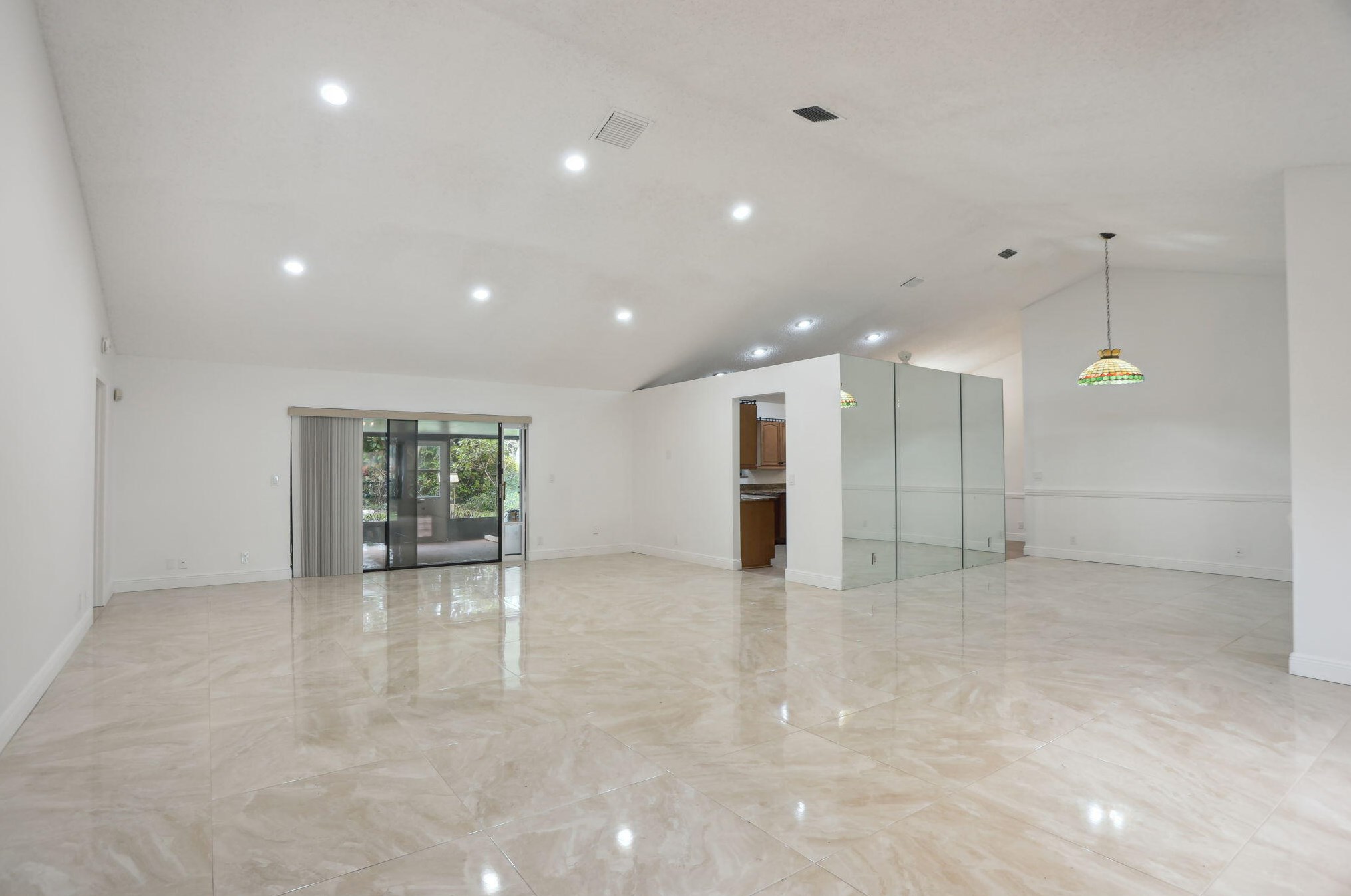 9804 El Clair Rnch Rd, Boynton Beach FL 33437-3339 exterior