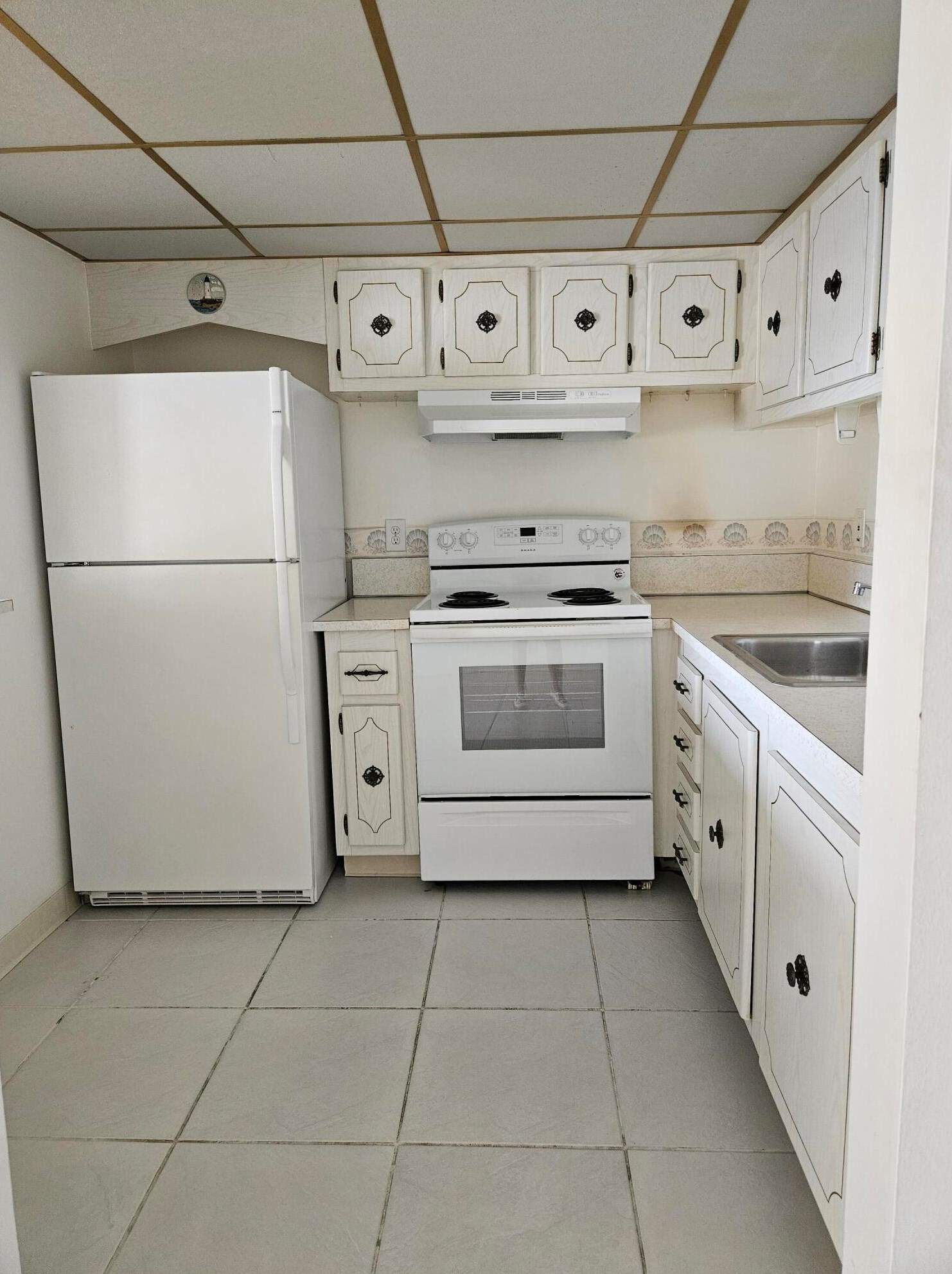 500 Village Green Cir W Apt 118, Lake Worth, FL 33461