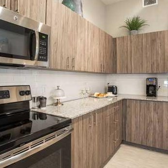 225 S Latitude Cir #205, Delray Beach, FL 33483
