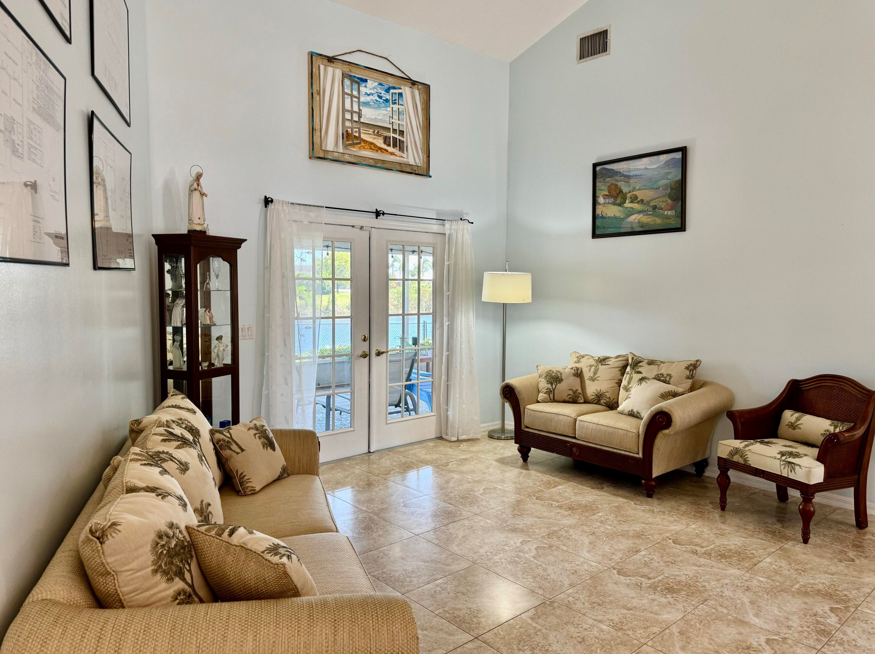 1400 21st St, Okeechobee FL  34974-2411 exterior