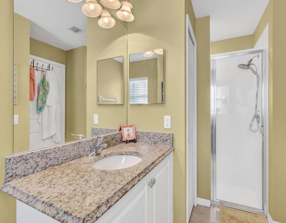 551 High Hawk Cir, Vero Beach FL  32962-7155 exterior