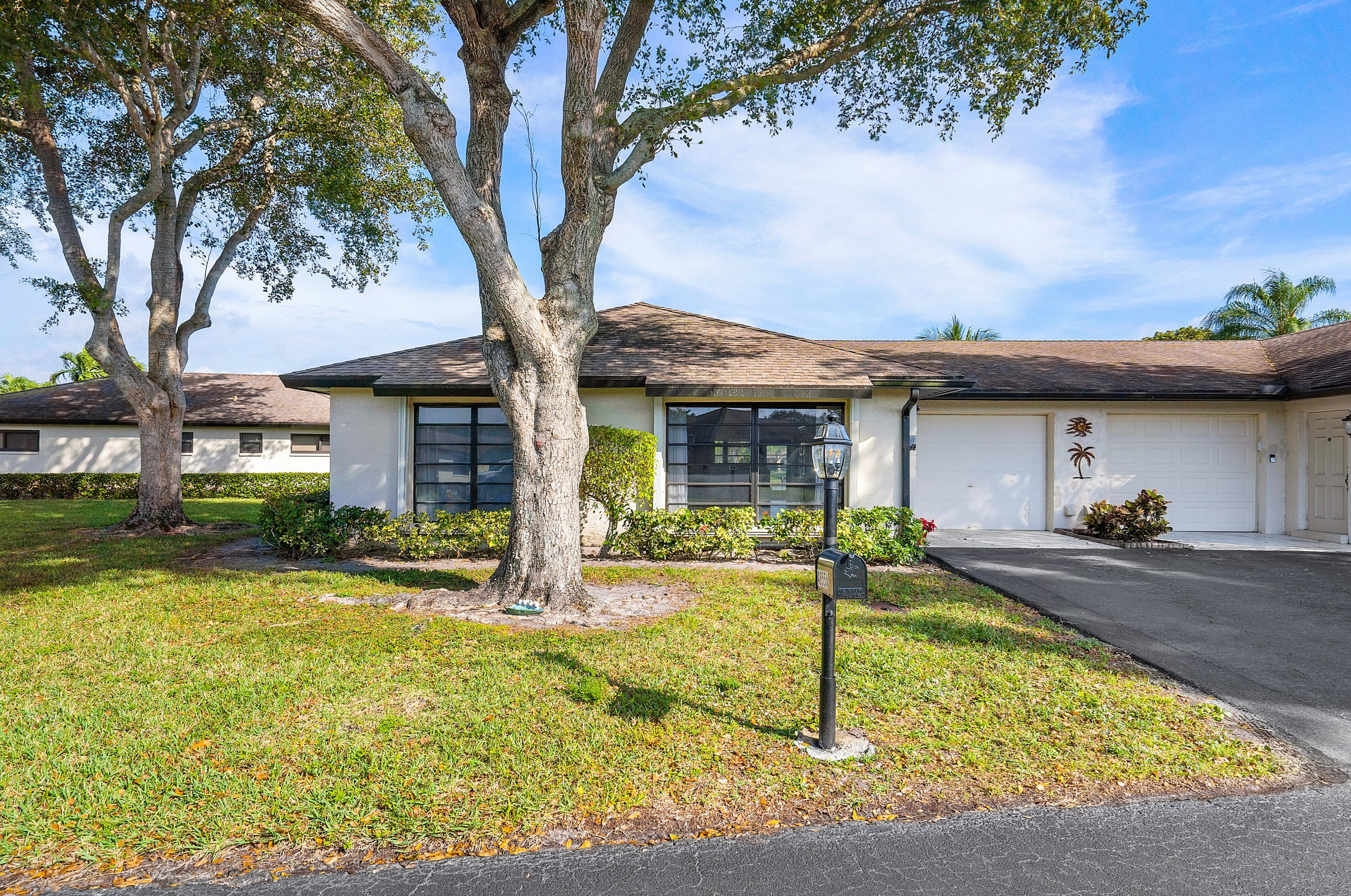 4855 Equestrian Rd, Boynton Beach, FL 33436-4369