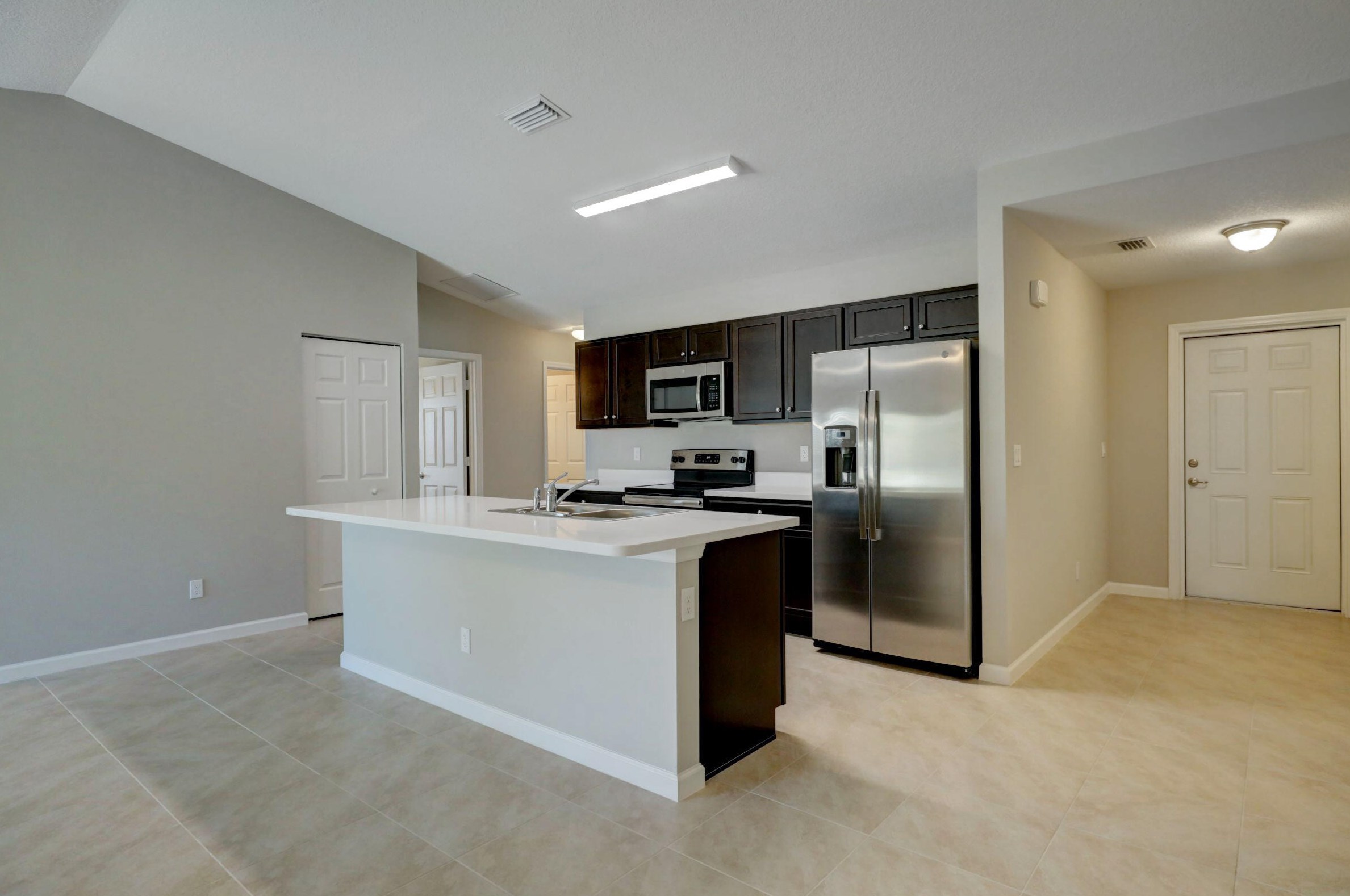 1361 Se Ladner St, Fort Pierce, FL 34983