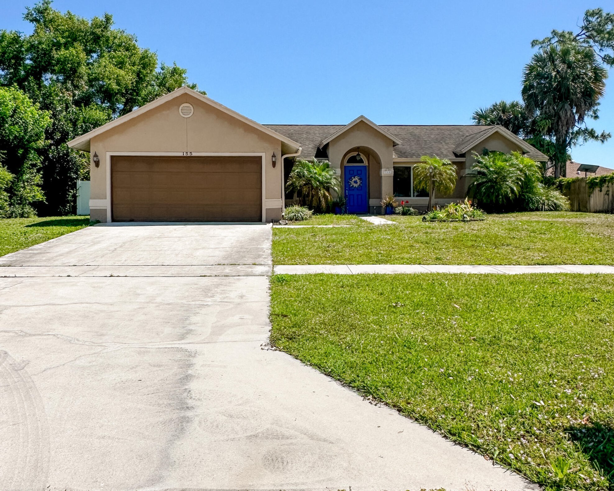 155 Kings Way, West Palm Beach, FL 33411-1567