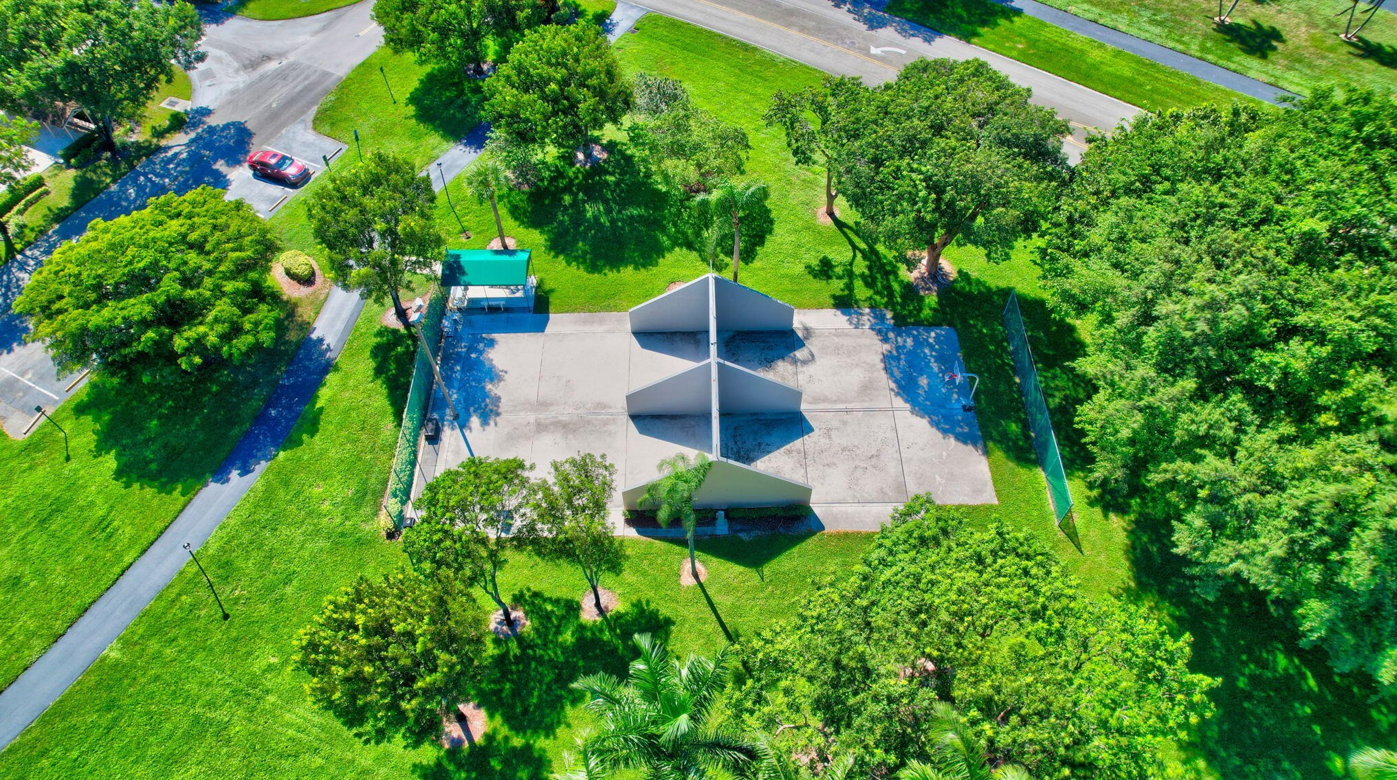 8359 Sunmeadow Ln, Boca Raton FL 33496-5172 exterior