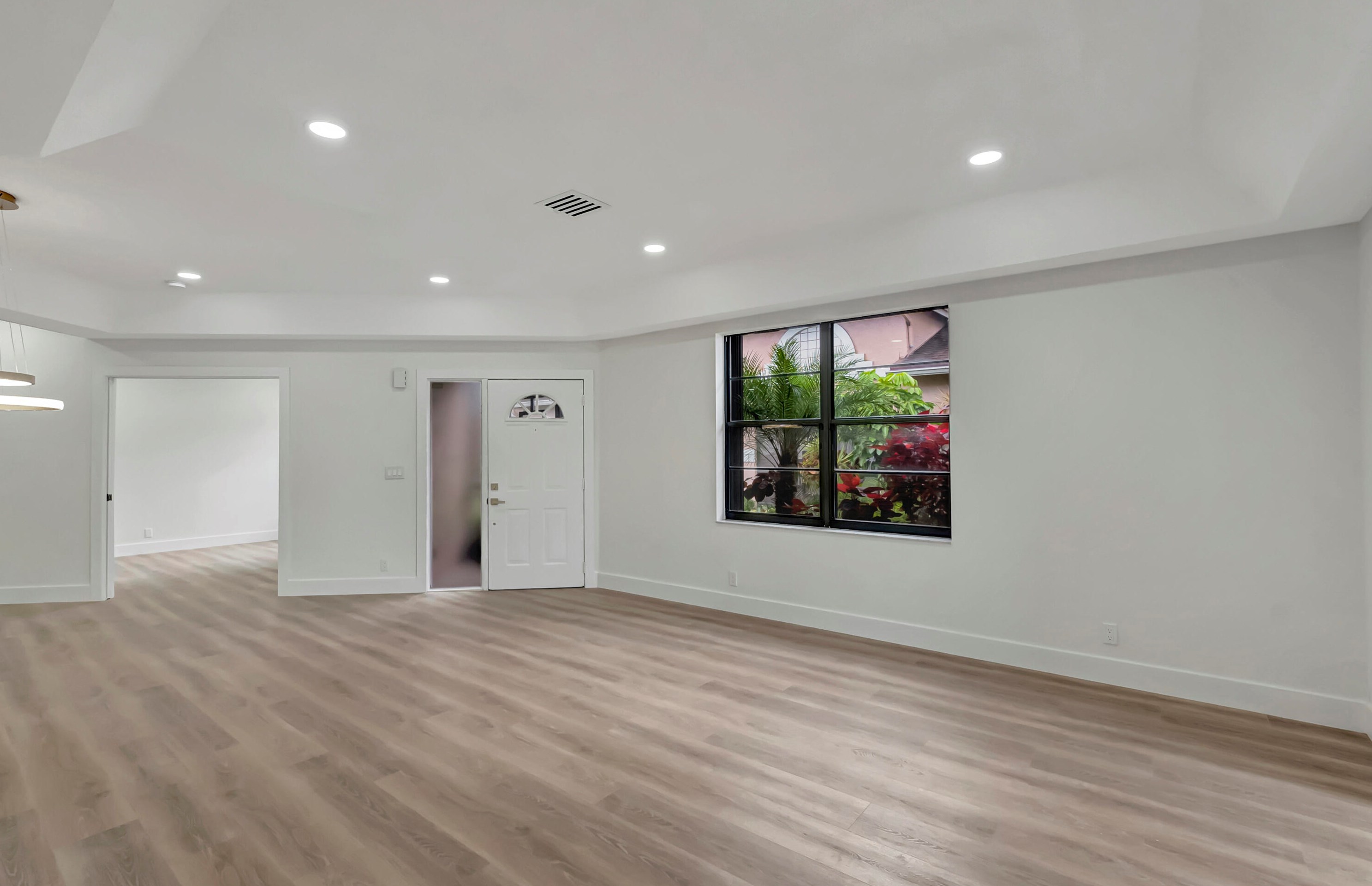 8359 Sunmeadow Ln, Boca Raton FL 33496-5172 exterior