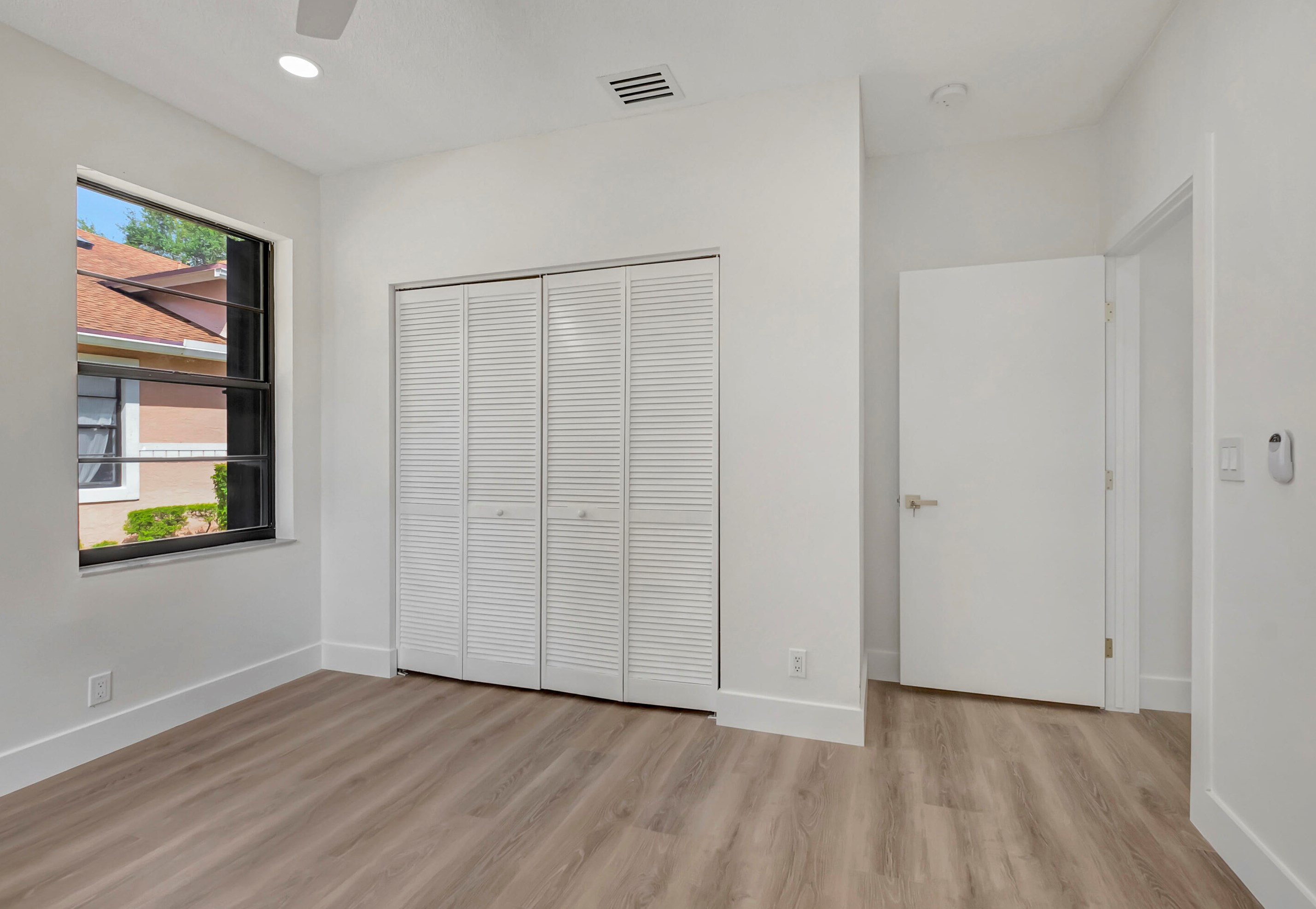 8359 Sunmeadow Ln, Boca Raton FL 33496-5172 exterior