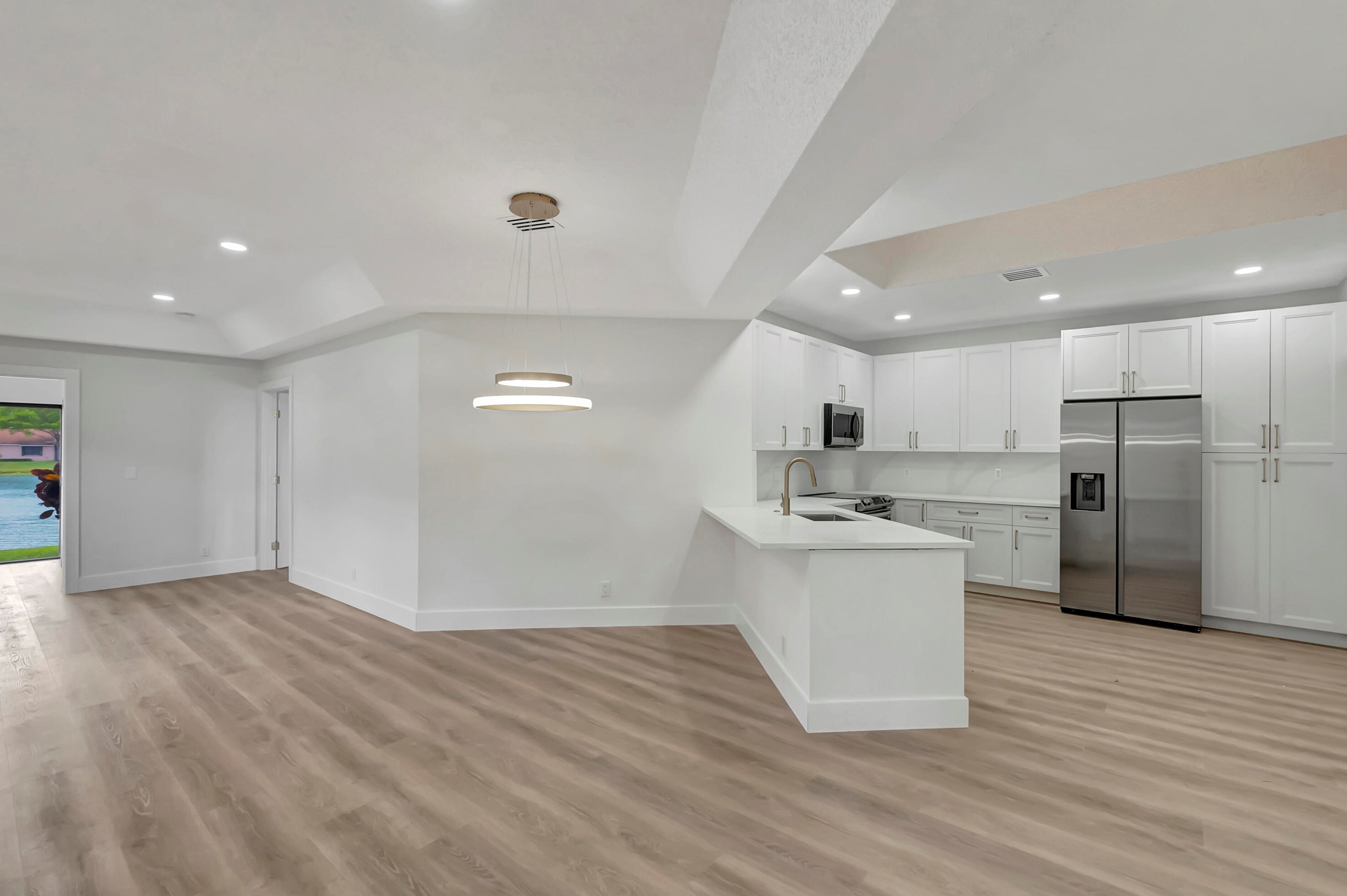 8359 Sunmeadow Ln, Boca Raton FL 33496-5172 exterior