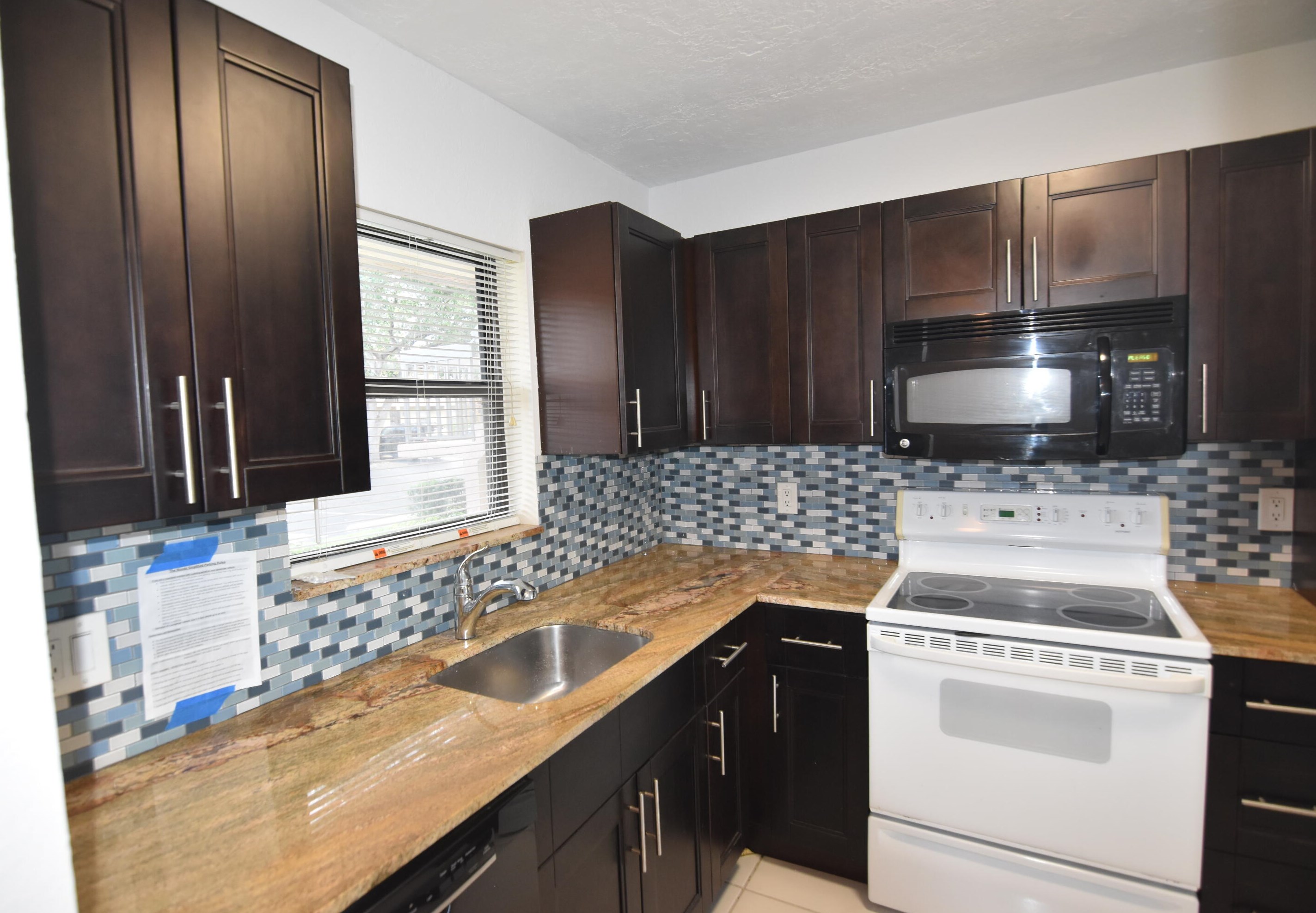 21895 Lake Forest Cir, Boca Raton, FL 33433-3301