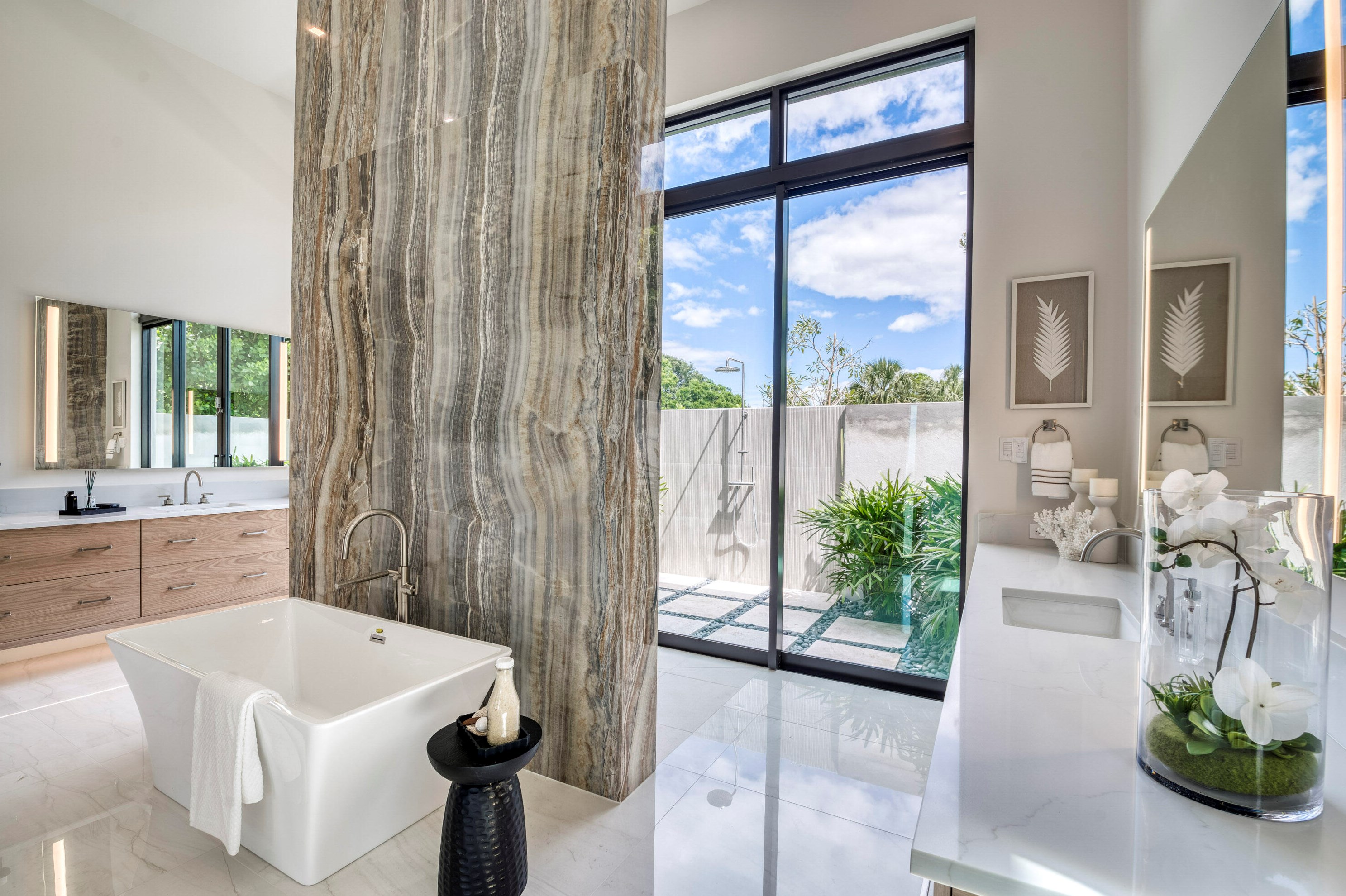 119 Clipper Ln, Jupiter FL  33477-4014 exterior