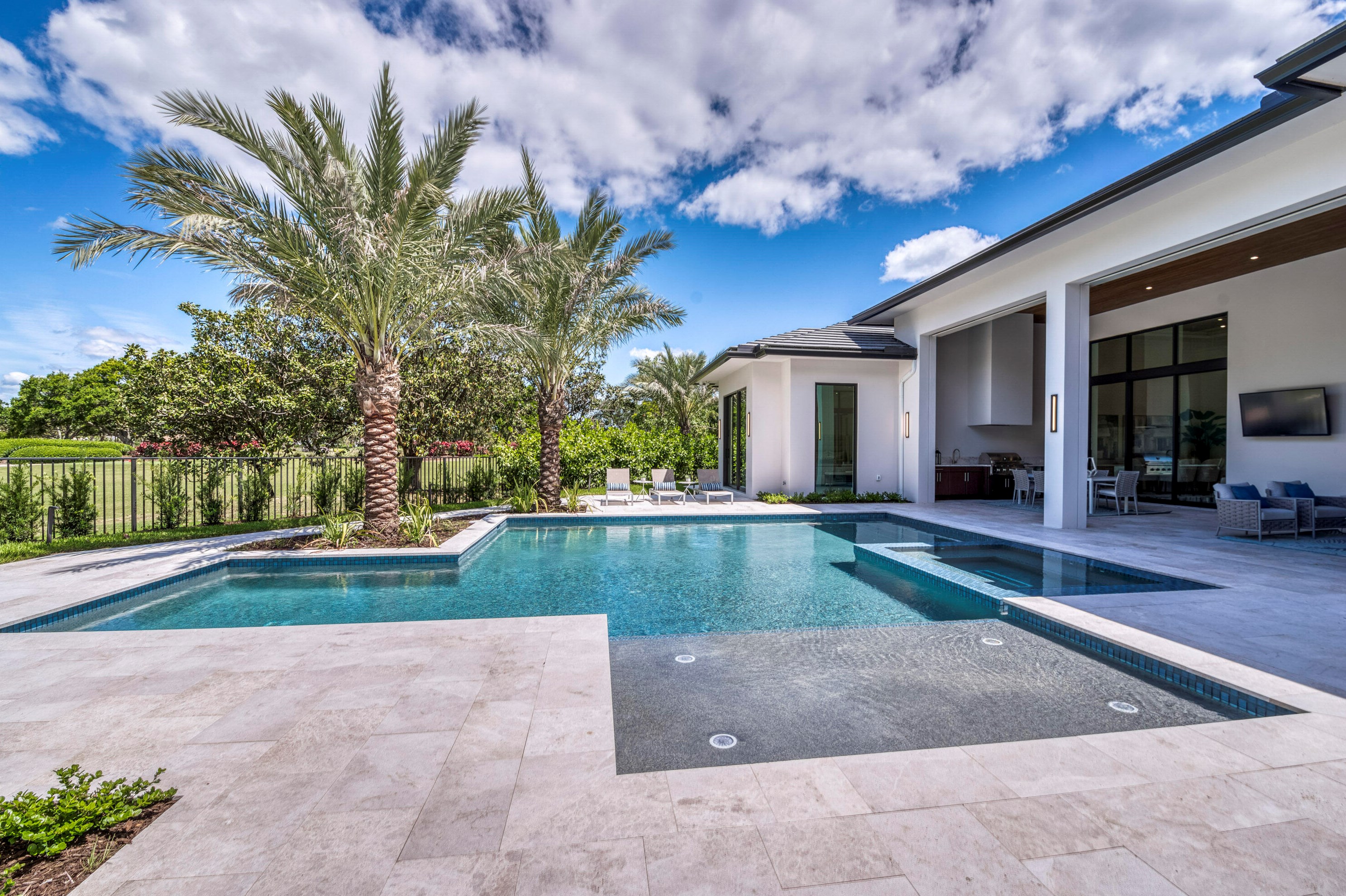 119 Clipper Ln, Jupiter FL  33477-4014 exterior