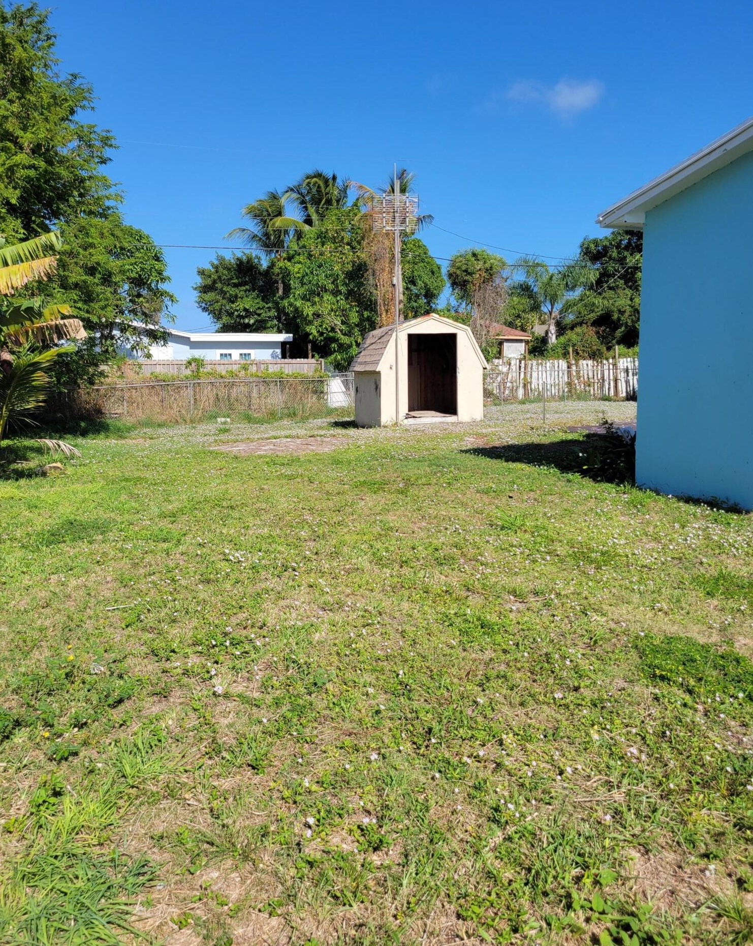 1380 32nd St, West Palm Beach FL  33404-3562 exterior