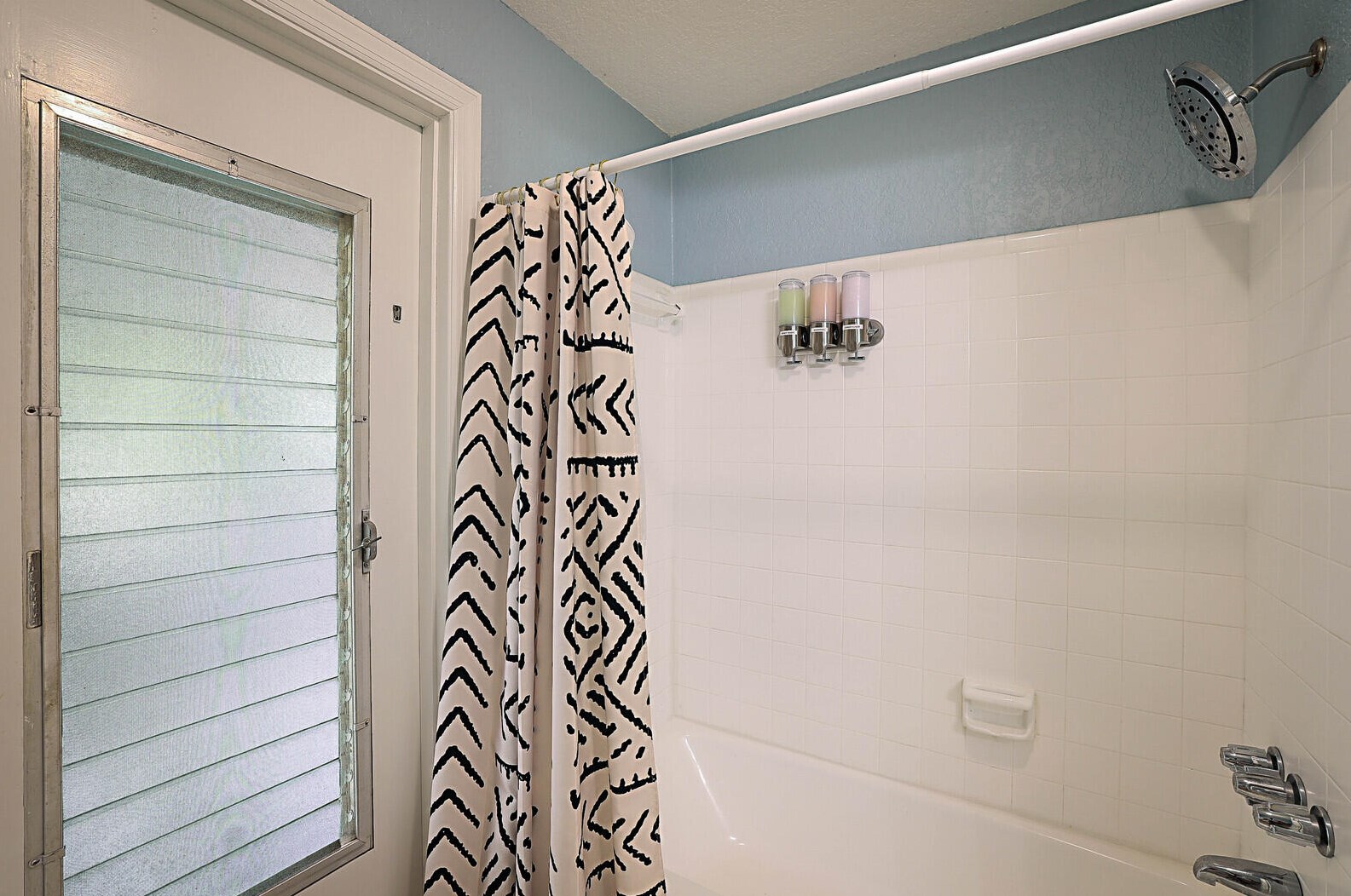 231 11th Ave, Boynton Beach FL  33435-3046 exterior