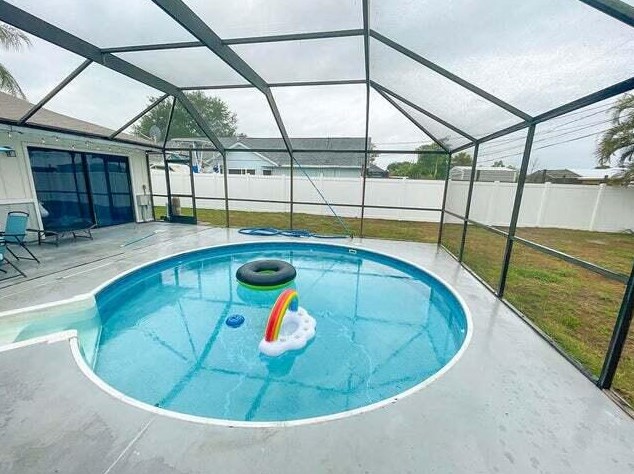 2625 Monterrey Ln, Fort Pierce FL 34953-2032 exterior