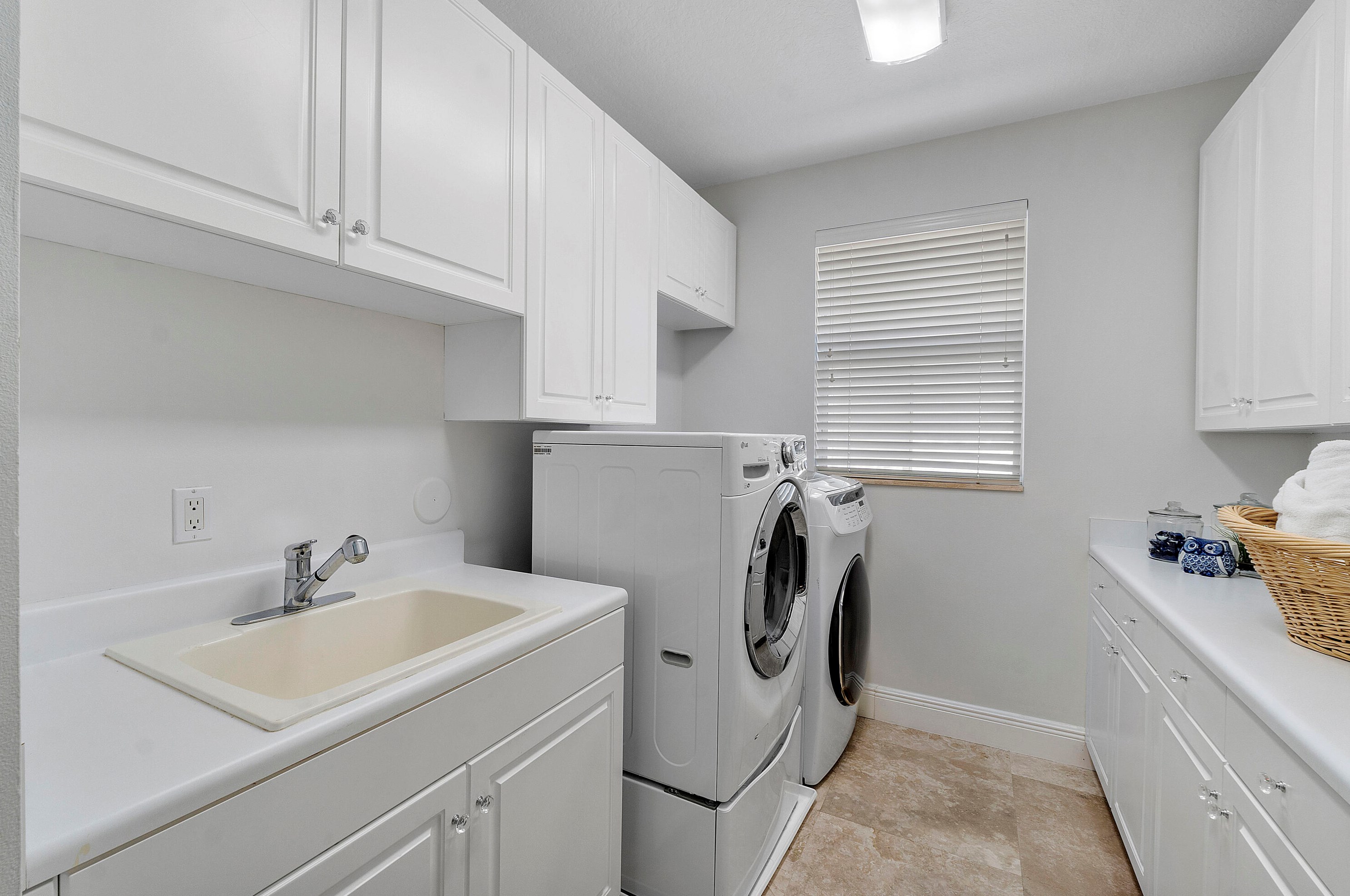 17705 Middlebrook Way, Boca Raton FL  33496-1023 exterior