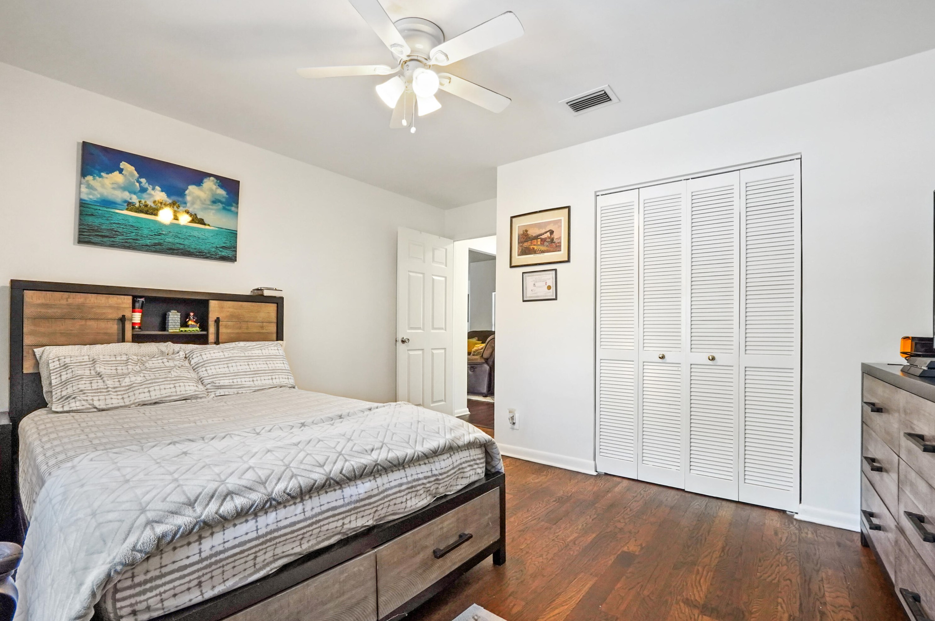 5978 Lincoln Cir, Lake Worth FL 33463-6743 exterior