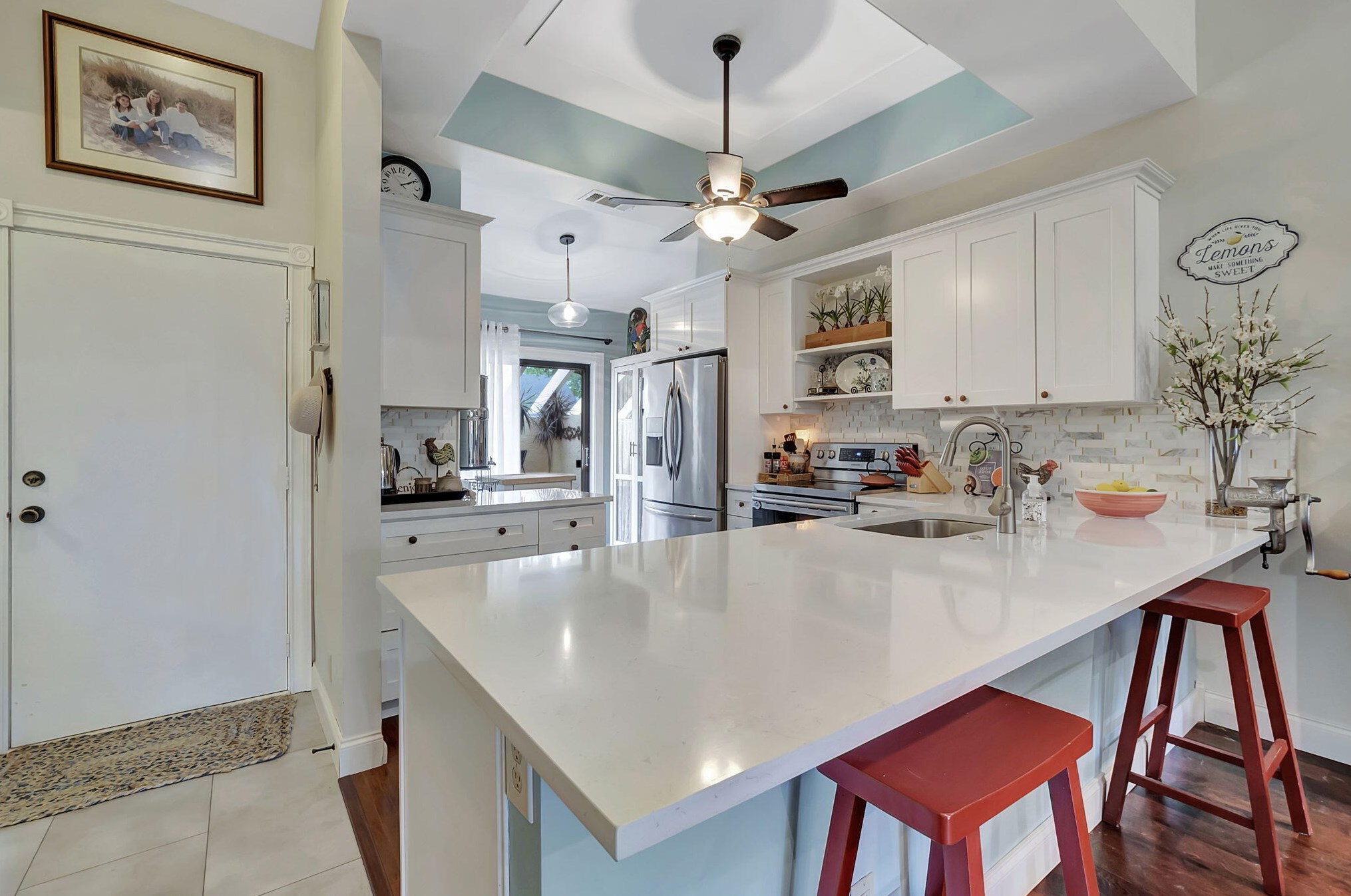 10907 Lake Front Pl, Boca Raton FL  33498-1699 exterior