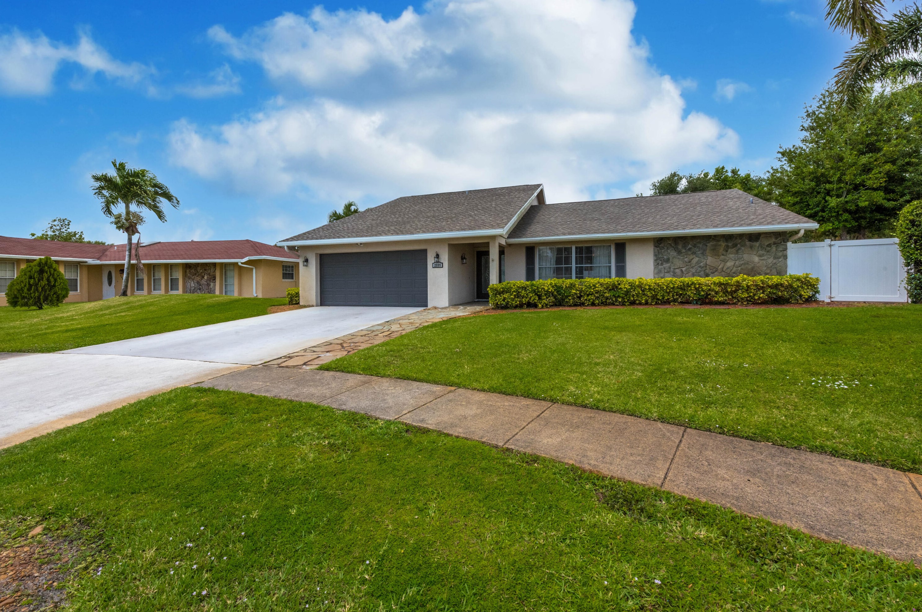 2599 W Carandis Rd, West Palm Beach, FL 33406