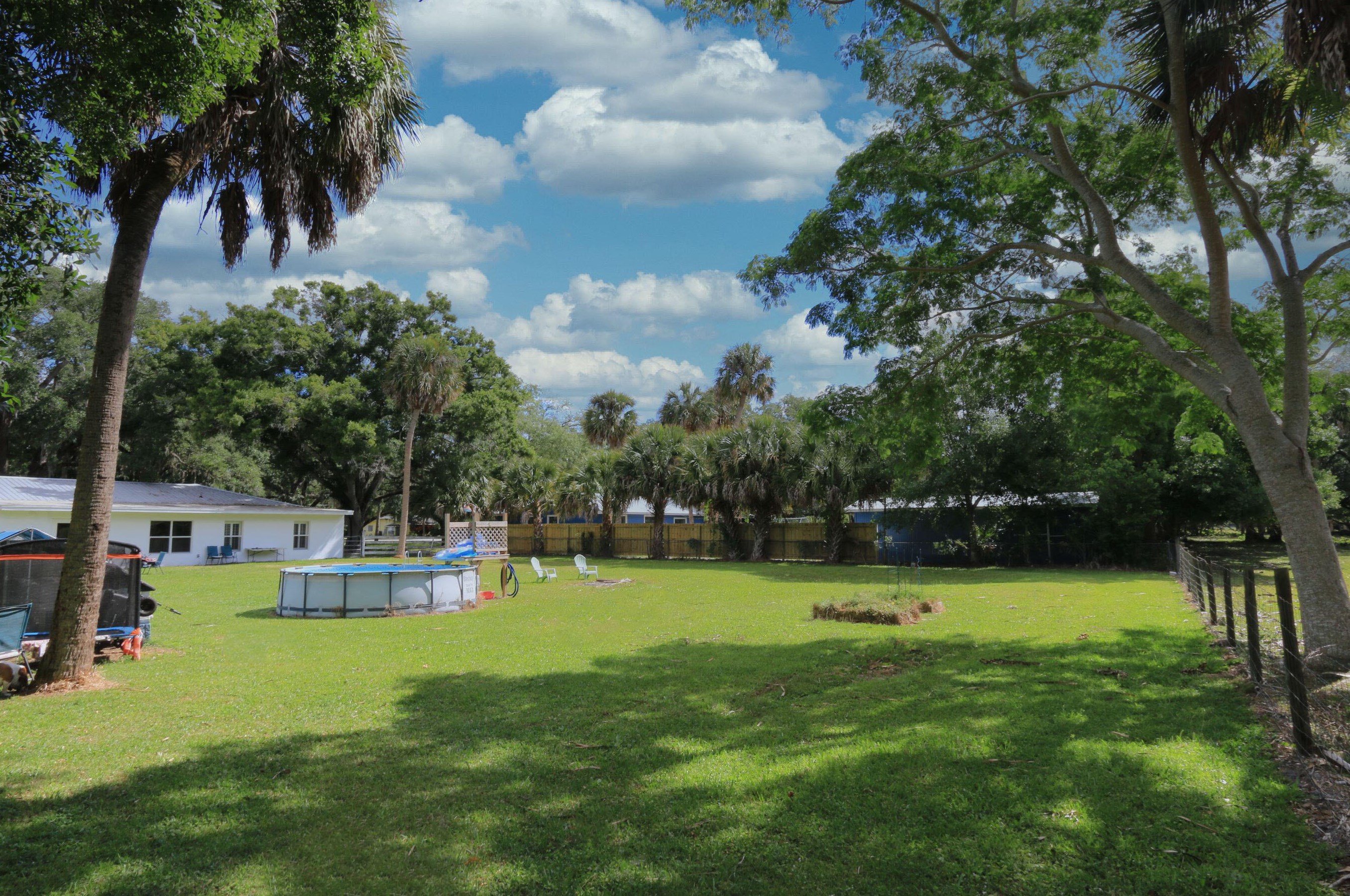 1748 6th Ln, Okeechobee FL  34974-4755 exterior