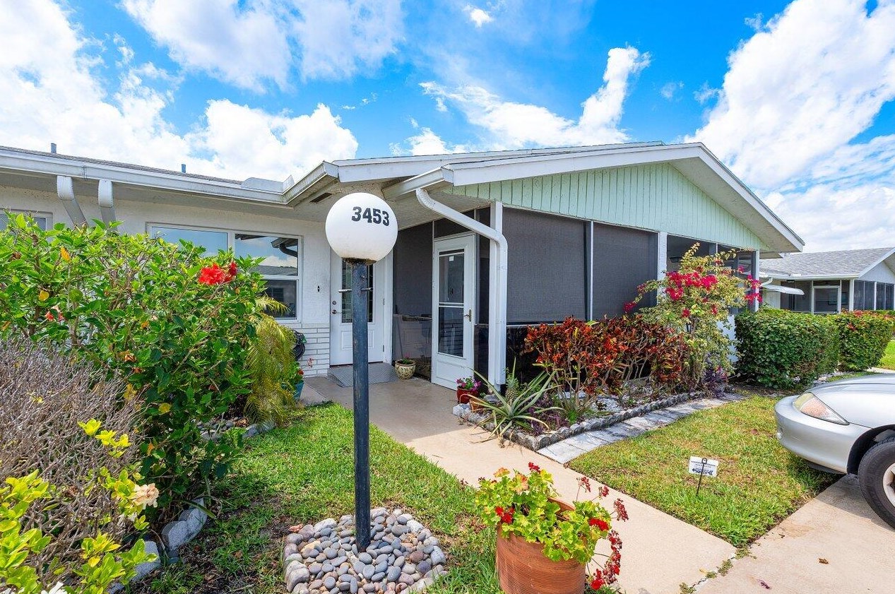 3453 Christopher St, West Palm Beach, FL 33417-1020