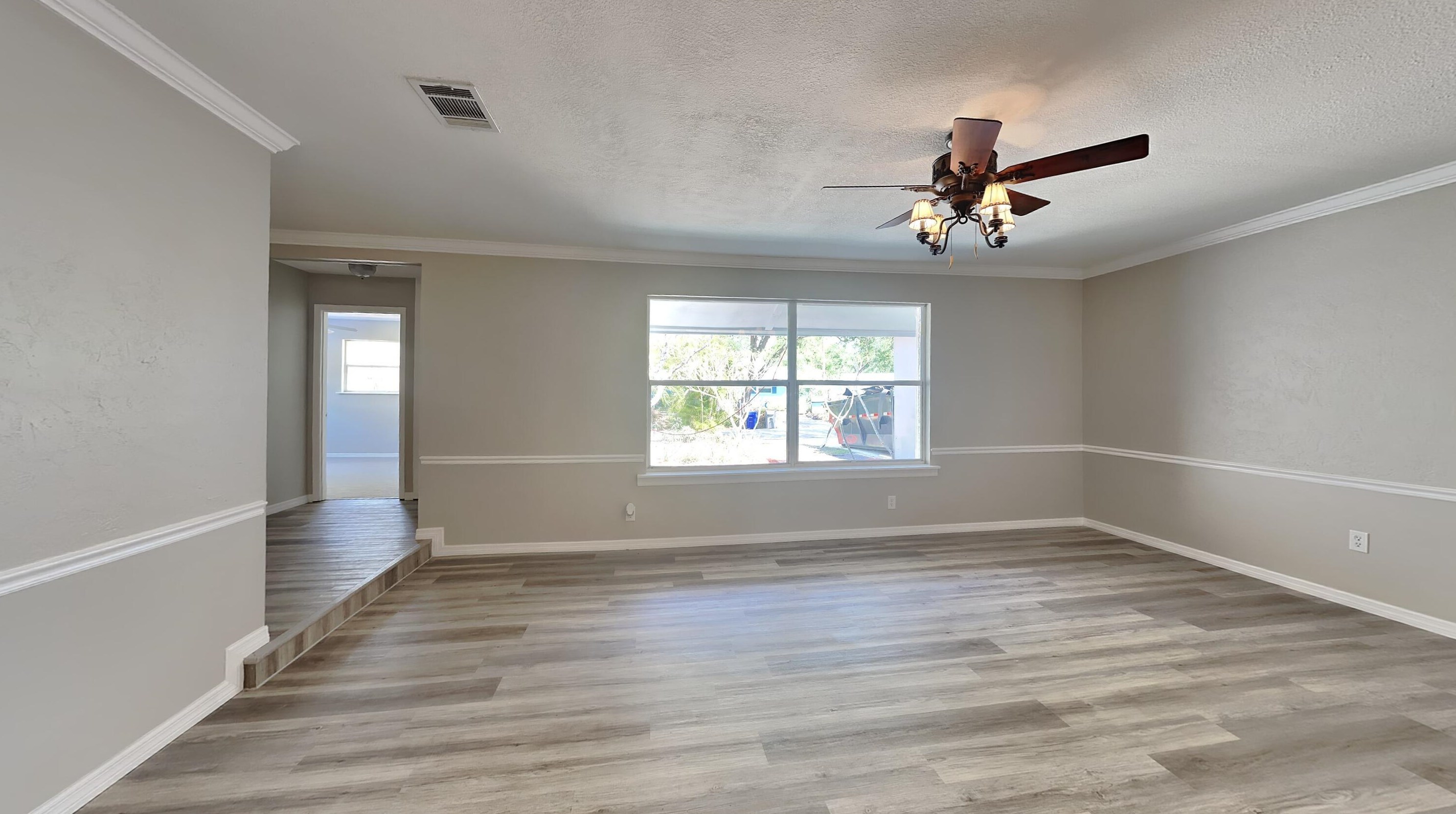 40 1st Ct, Vero Beach, FL 32962-3421