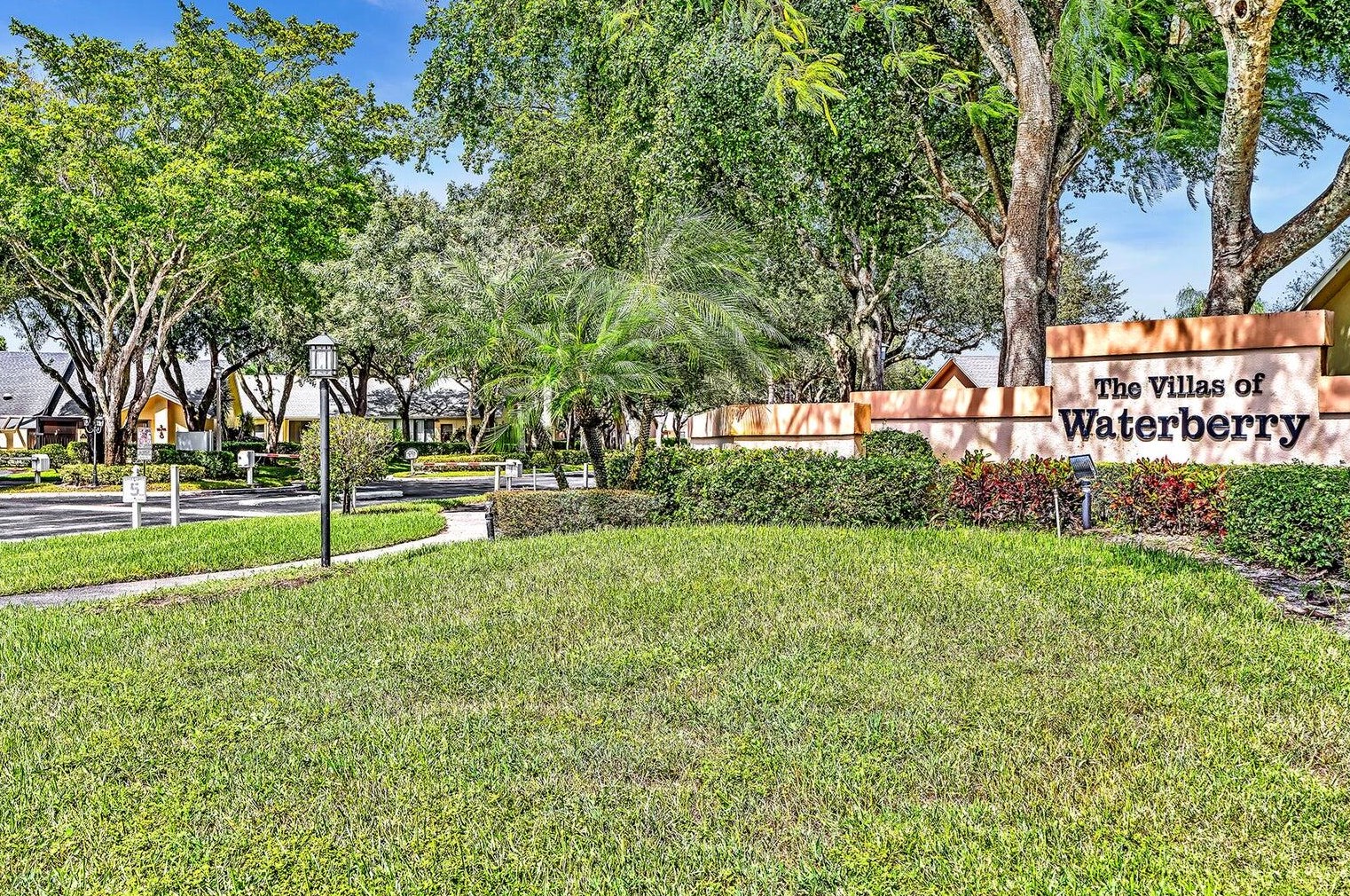 10884 Waterberry Ct, Boca Raton, FL 33498-1686