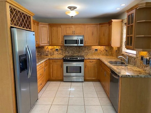 1900 Carambola Rd, West Palm Beach, FL 33406-5211