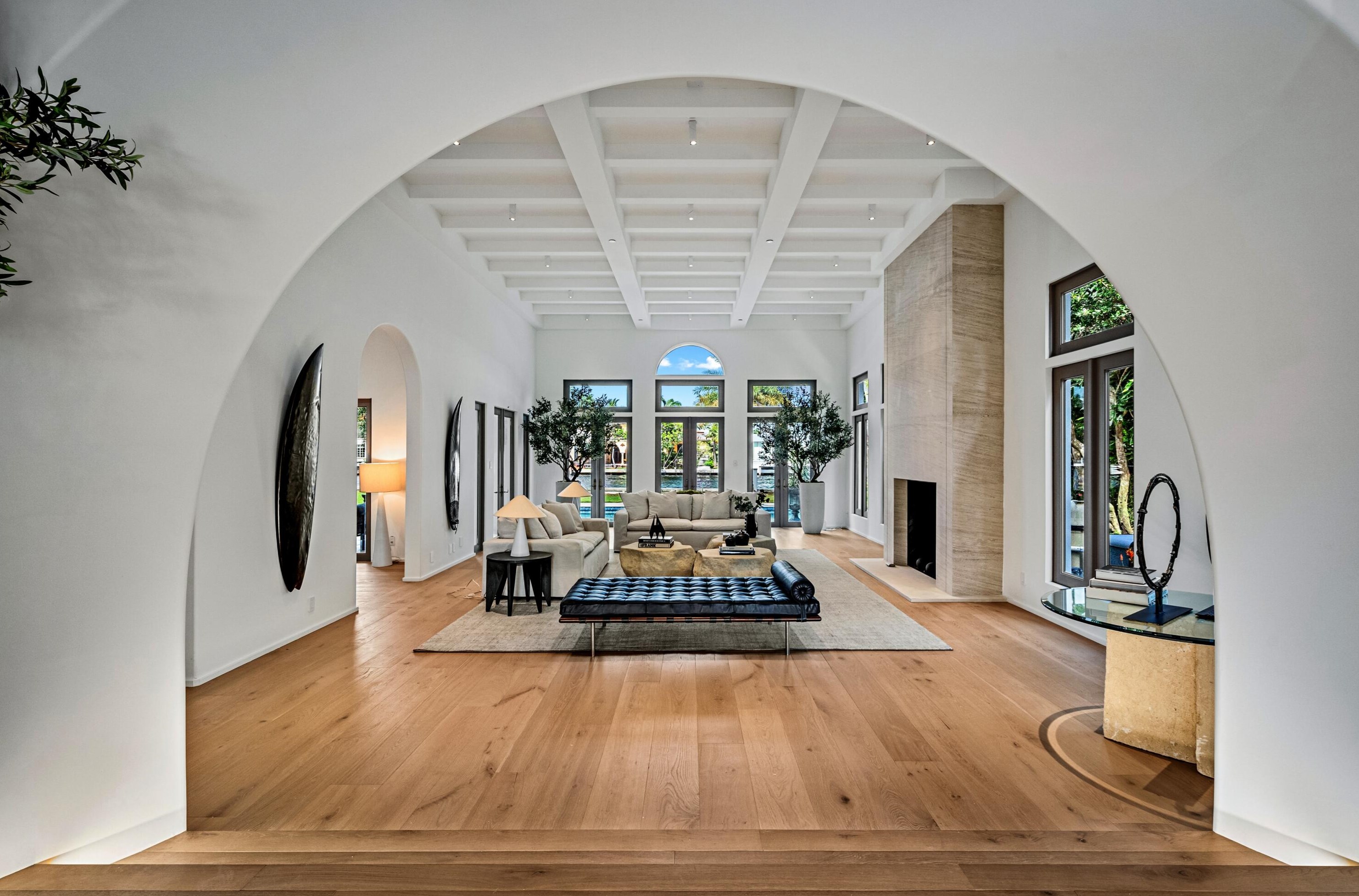 1207 Spanish Riv Rd, Boca Raton FL 33432-7706 exterior