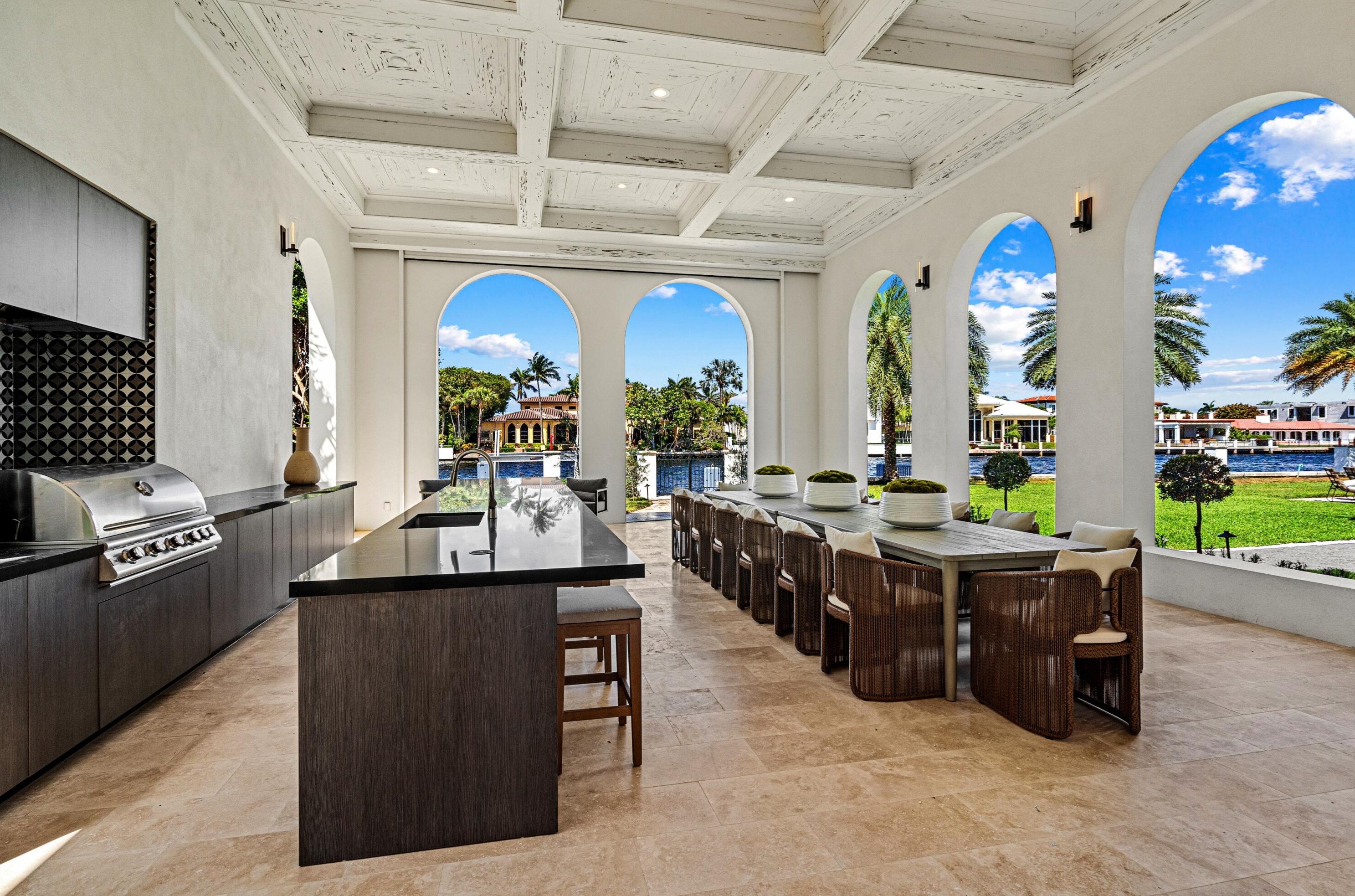 1207 Spanish Riv Rd, Boca Raton FL 33432-7706 exterior