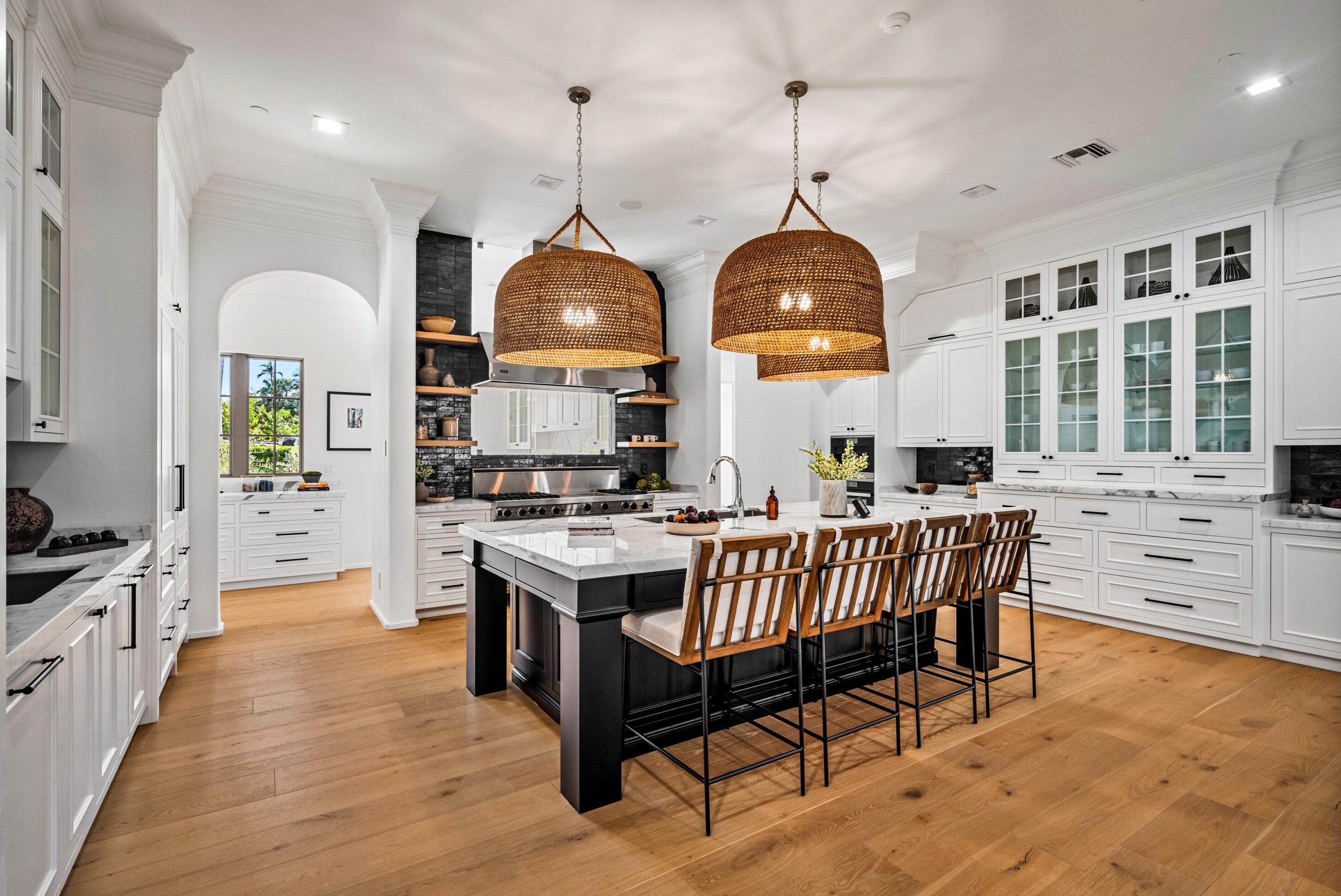 1207 Spanish Riv Rd, Boca Raton FL 33432-7706 exterior