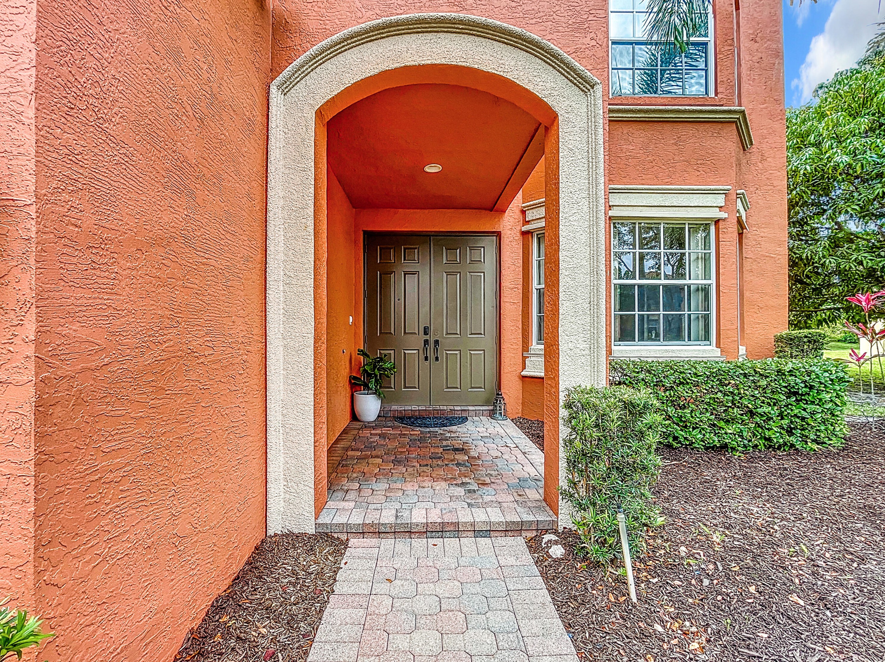 2920 Shaughnessy Dr, West Palm Beach, FL 33414