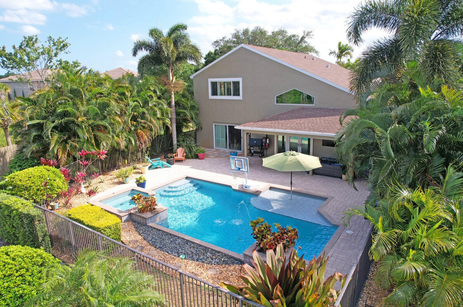 3450 Islesworth Cir, Palm City, FL 34990-3168