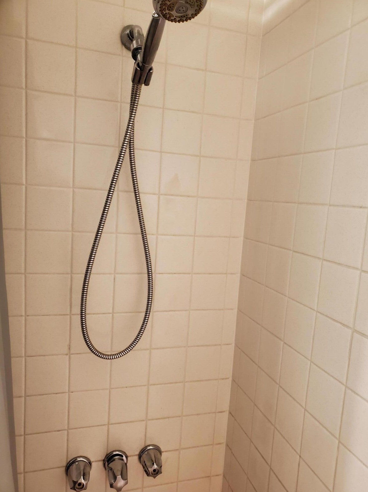 358 Curtis St, Fort Pierce FL 34983-1916 exterior