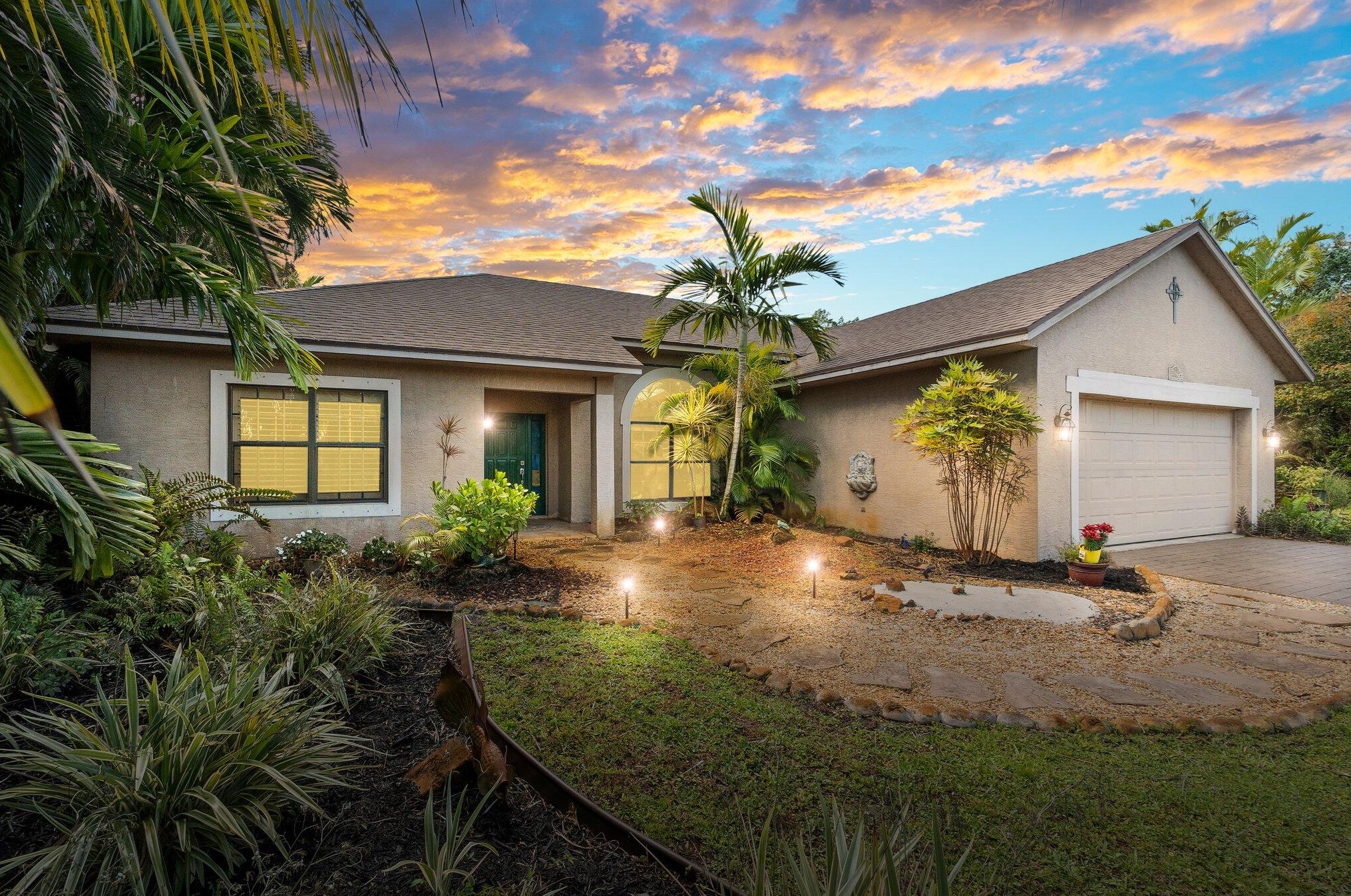 2674 South Blackwell Dr, Fort Pierce, FL 34952-7356