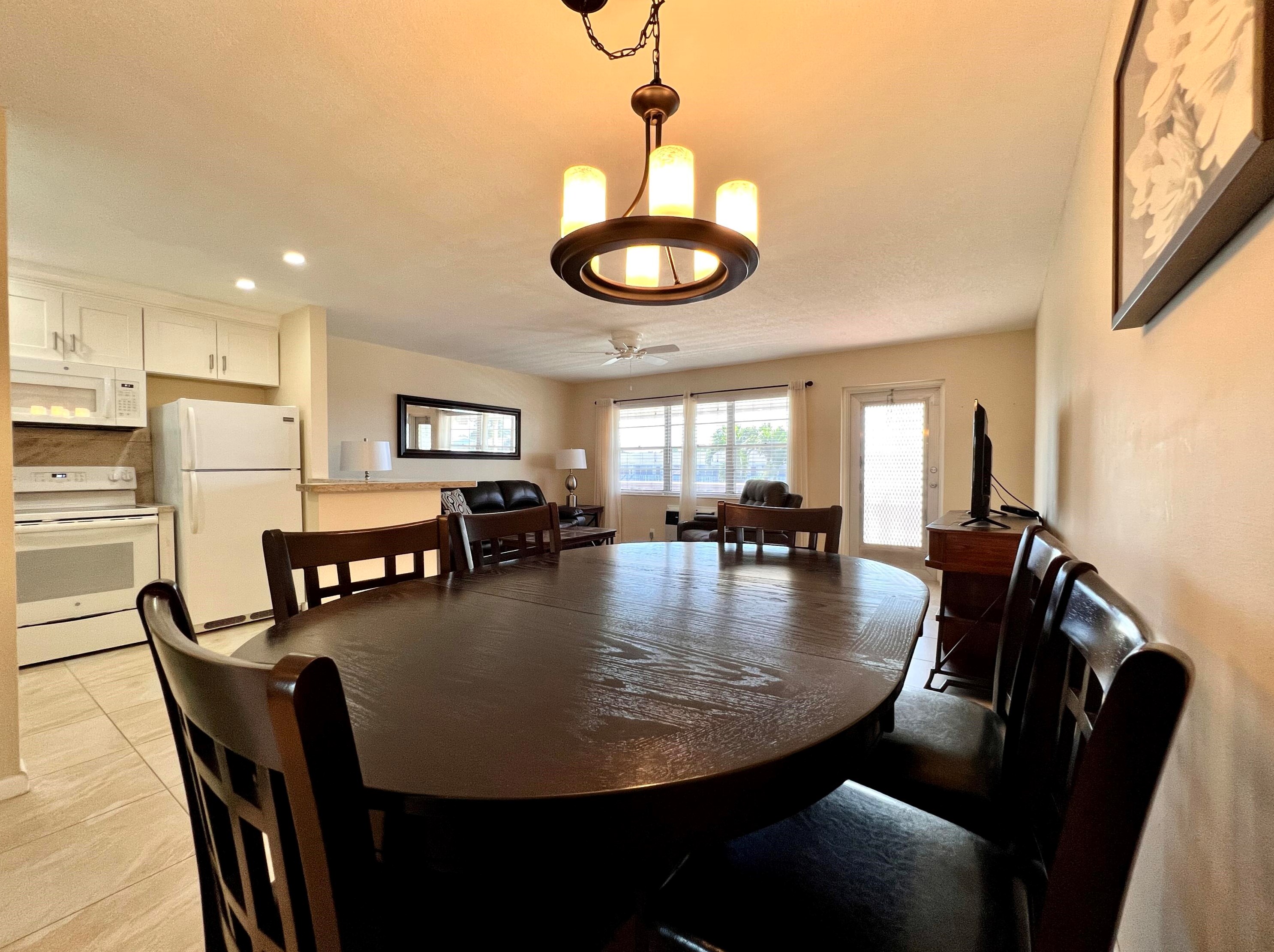 25 Berkshire A, West Palm Beach, FL 33417-2154