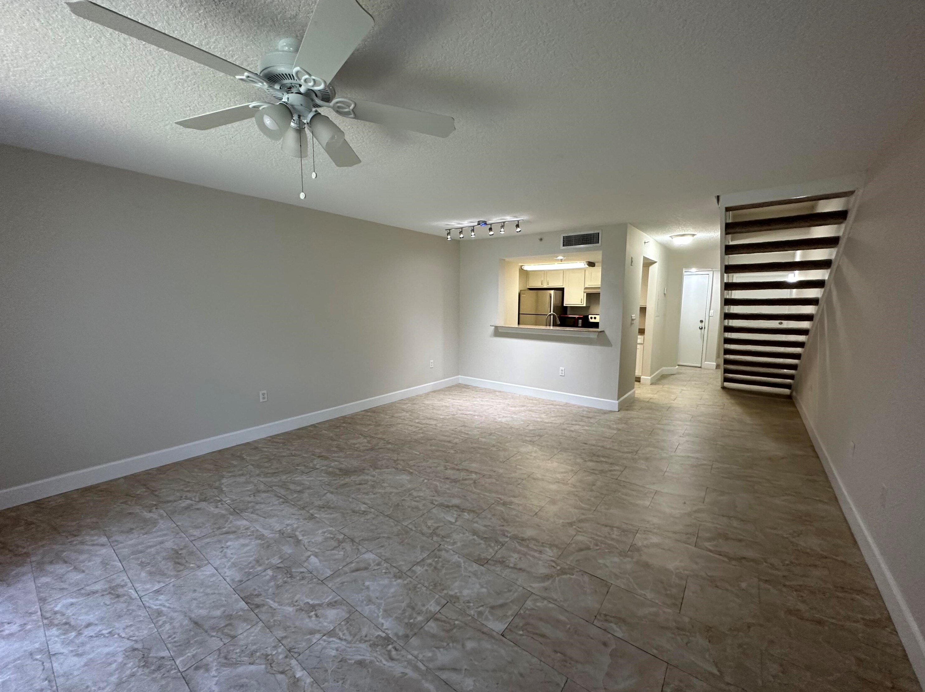 600 Scotia Dr #103, Lake Worth, FL 33462