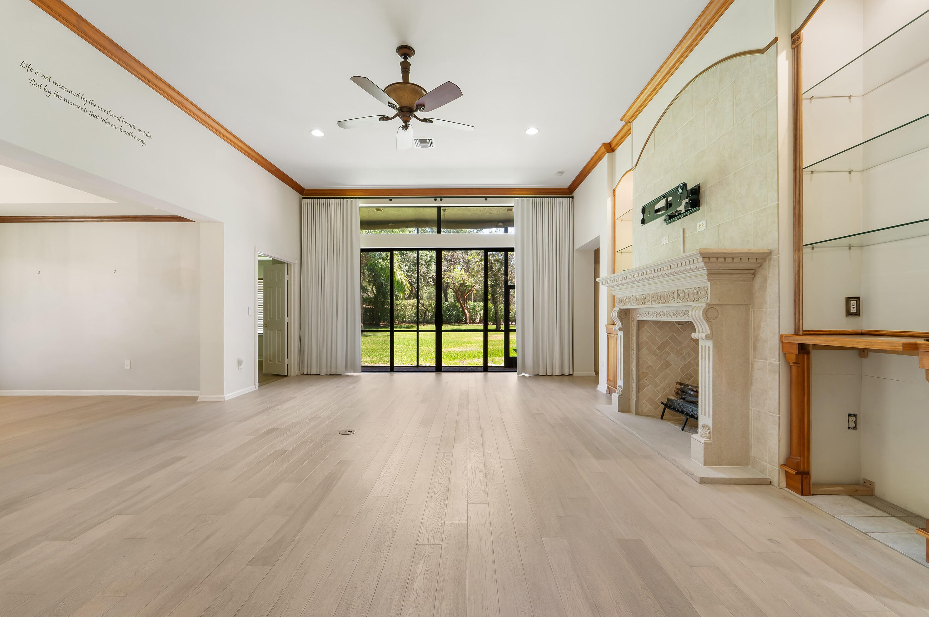 8017 Via Grande, Boynton Beach FL  33437-7522 exterior